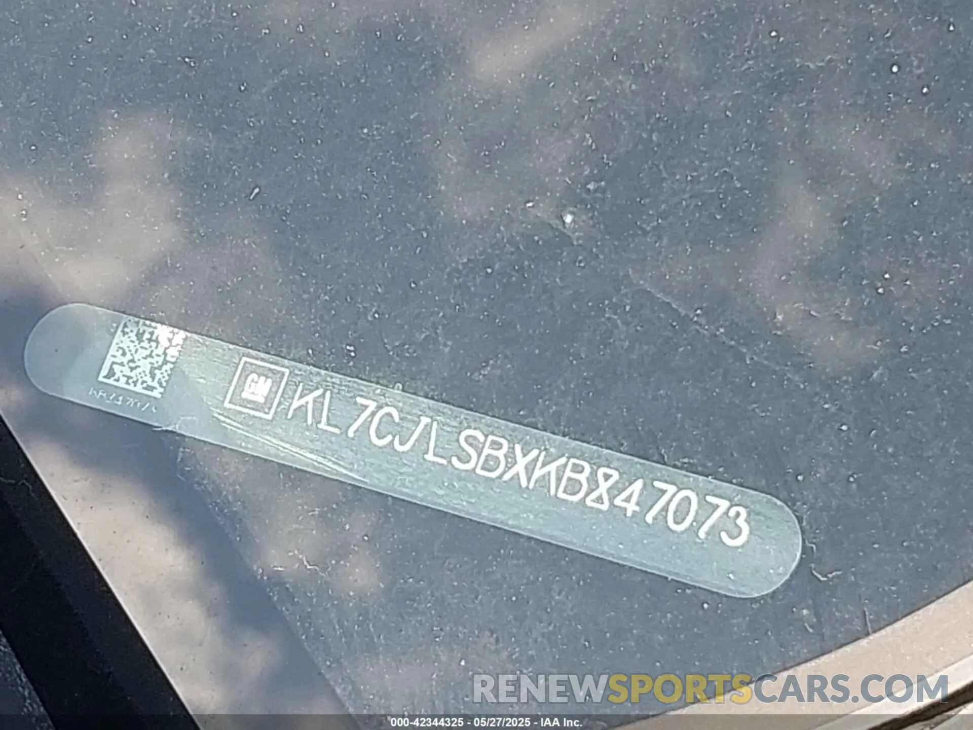 16 Photograph of a damaged car KL7CJLSBXKB847073 CHEVROLET TRAX 2019