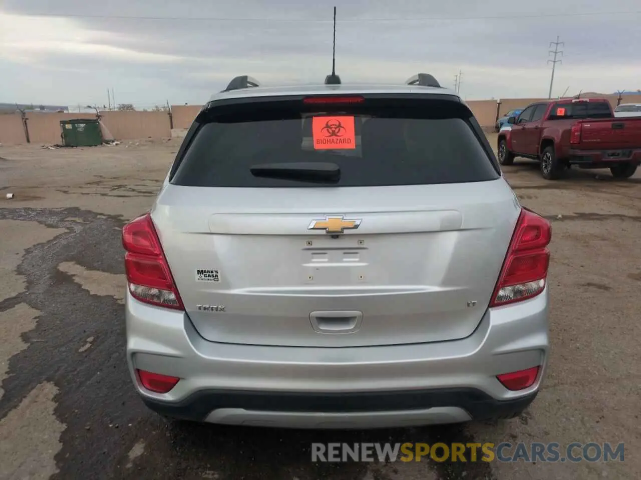 6 Photograph of a damaged car KL7CJLSBXKB869932 CHEVROLET TRAX 2019