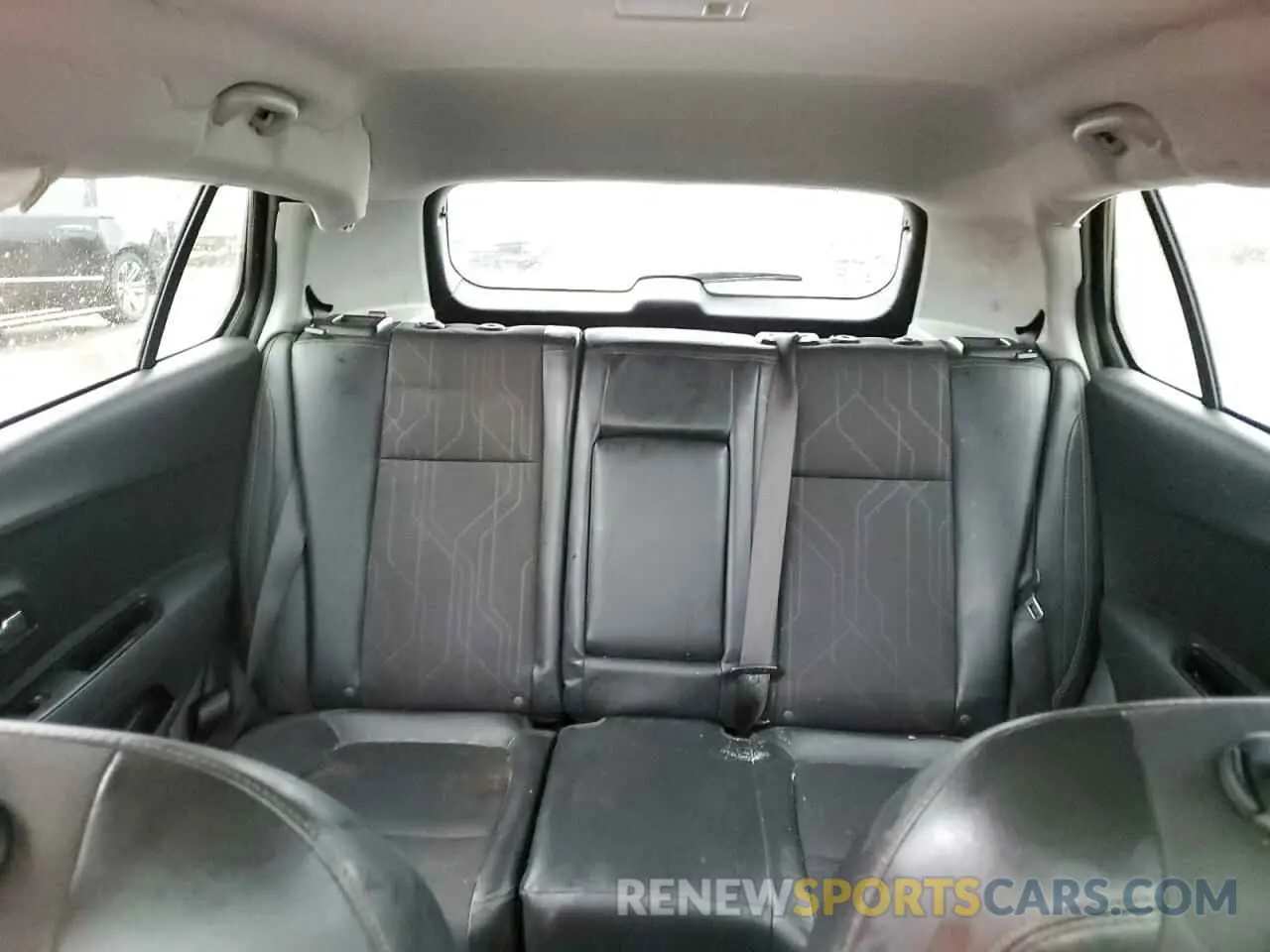10 Photograph of a damaged car KL7CJLSBXKB958481 CHEVROLET TRAX 2019