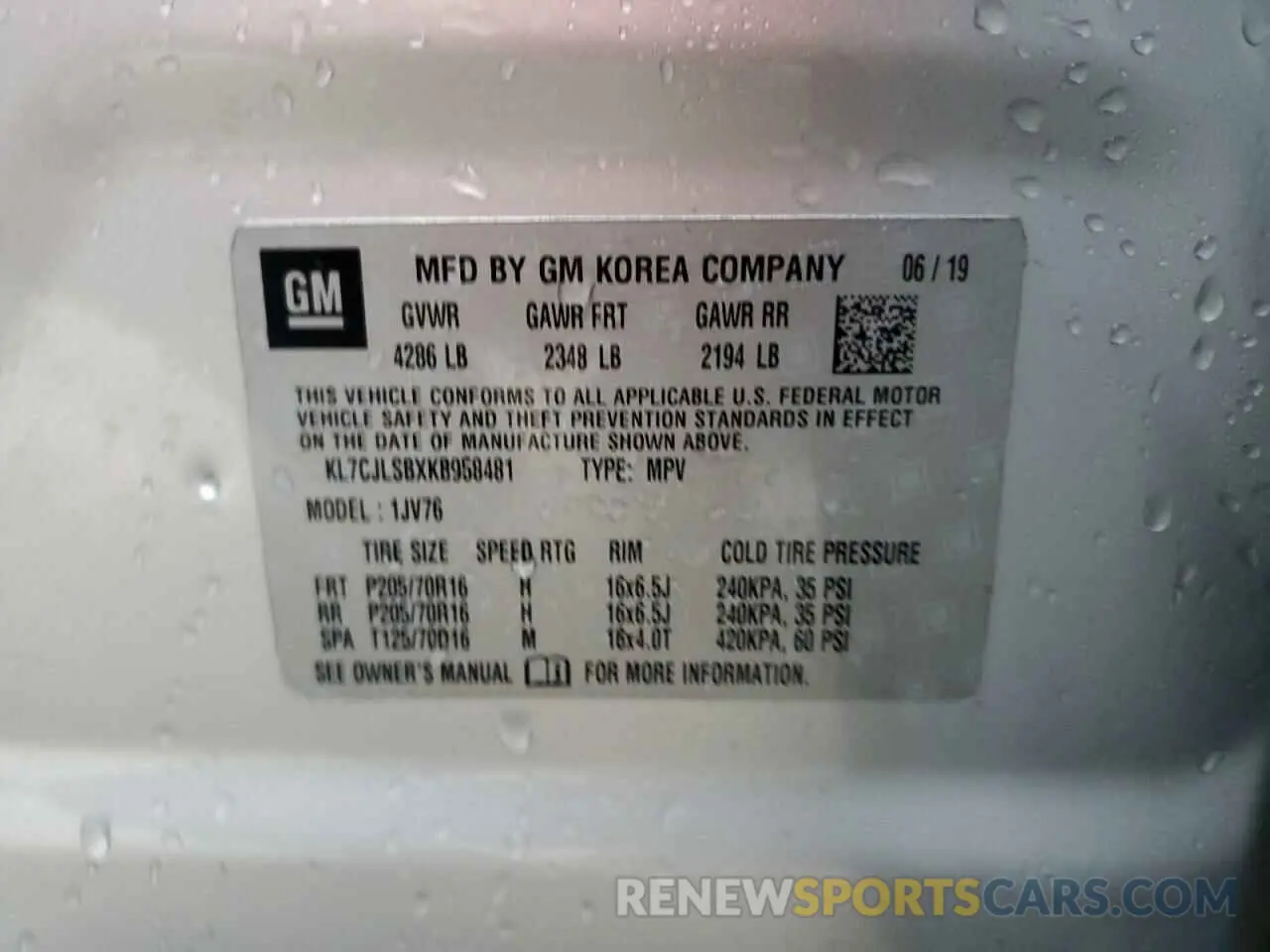 14 Photograph of a damaged car KL7CJLSBXKB958481 CHEVROLET TRAX 2019