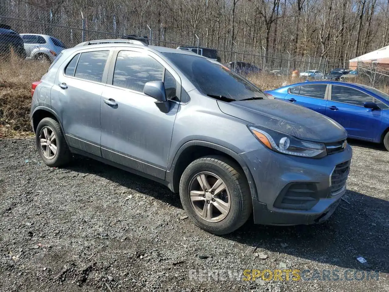 4 Photograph of a damaged car KL7CJPSB0KB896368 CHEVROLET TRAX 2019