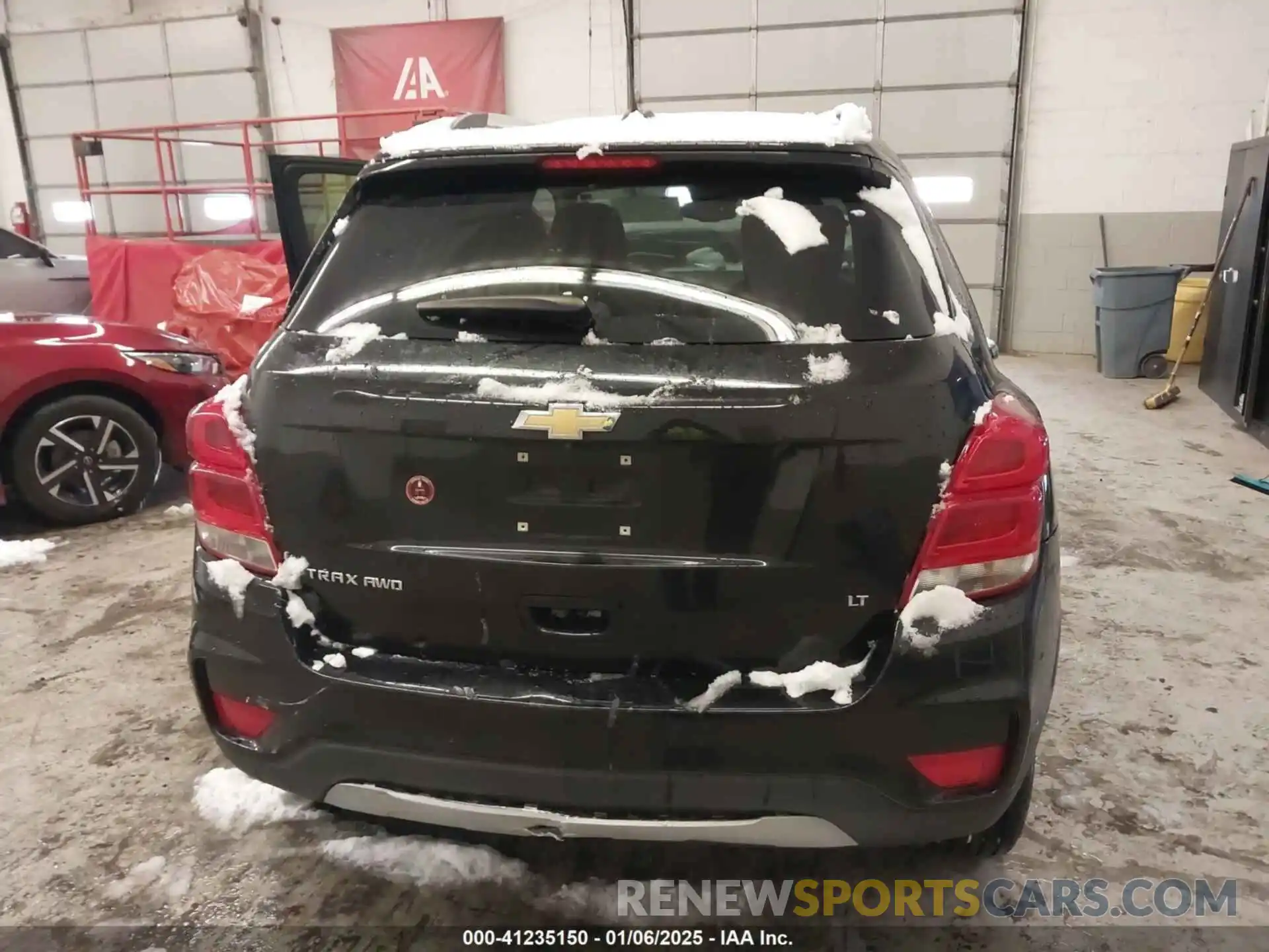 16 Photograph of a damaged car KL7CJPSB0KB943933 CHEVROLET TRAX 2019