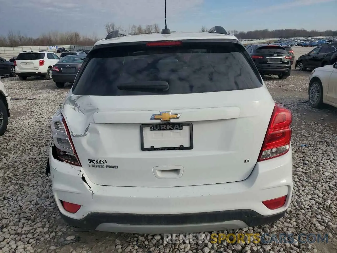 6 Photograph of a damaged car KL7CJPSB1KB719280 CHEVROLET TRAX 2019
