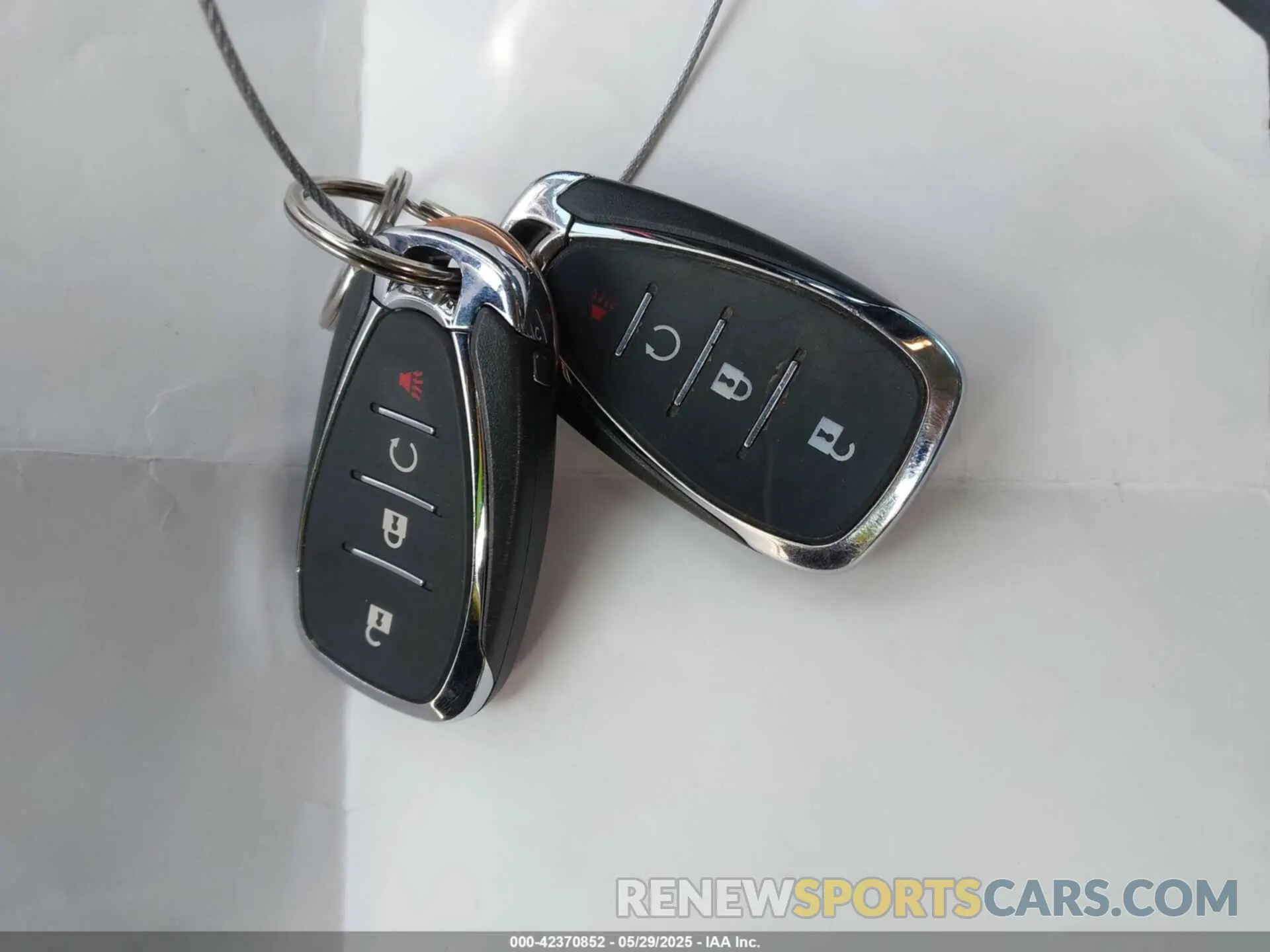 11 Photograph of a damaged car KL7CJPSB1KB744101 CHEVROLET TRAX 2019