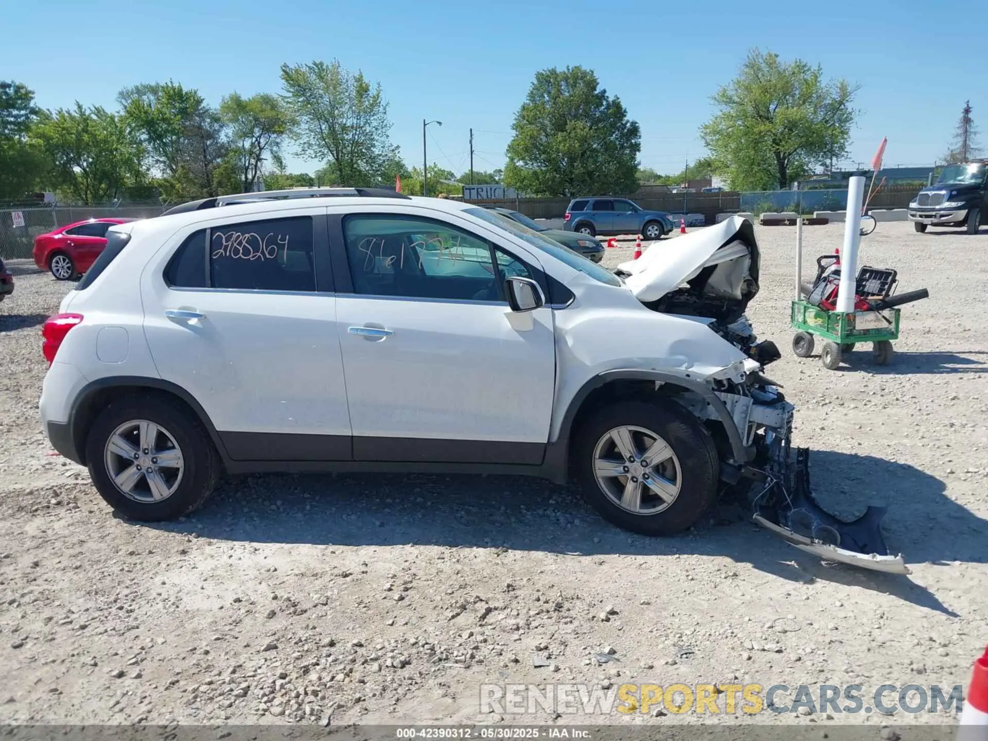 12 Photograph of a damaged car KL7CJPSB1KB861774 CHEVROLET TRAX 2019