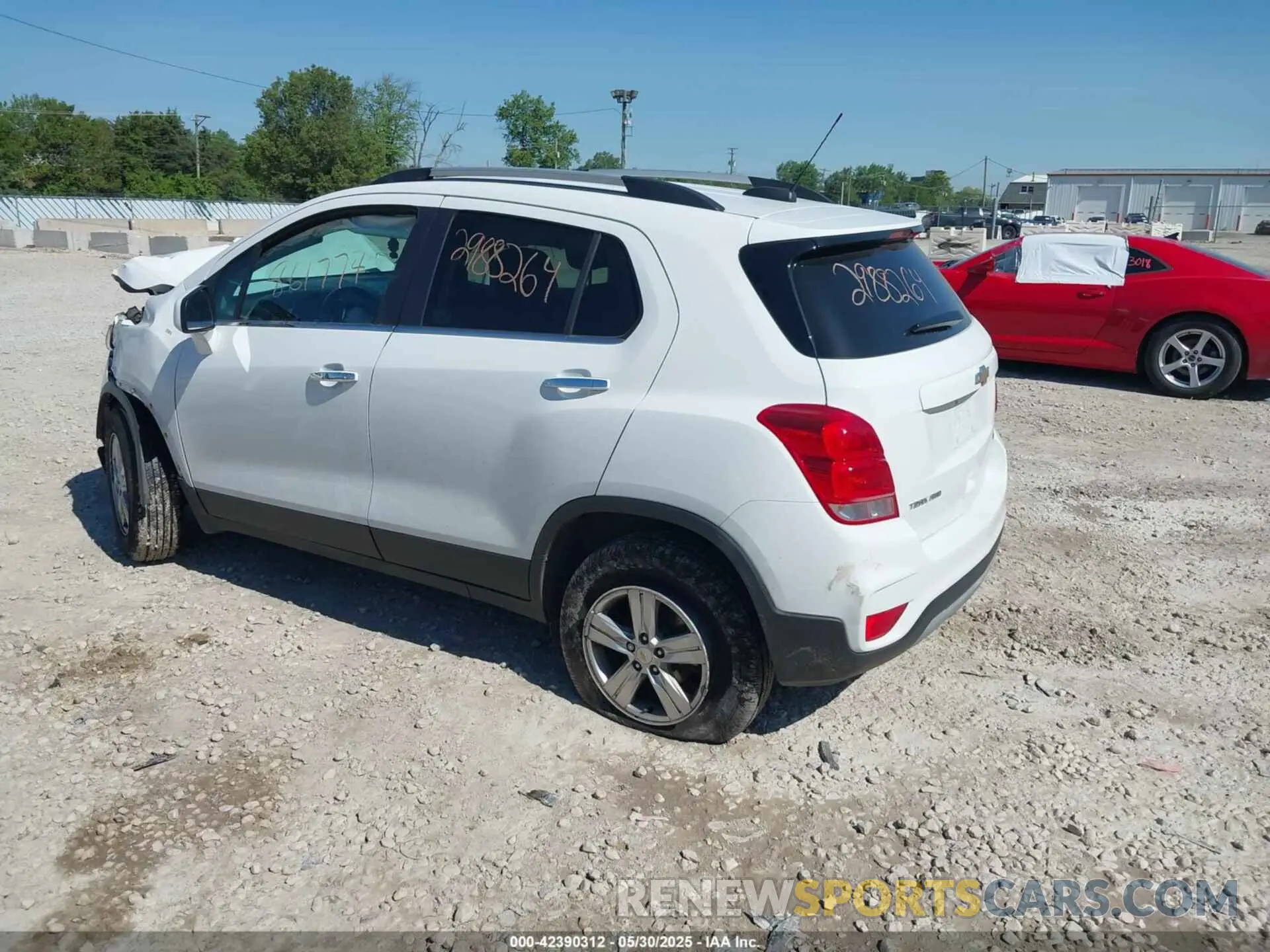 3 Photograph of a damaged car KL7CJPSB1KB861774 CHEVROLET TRAX 2019