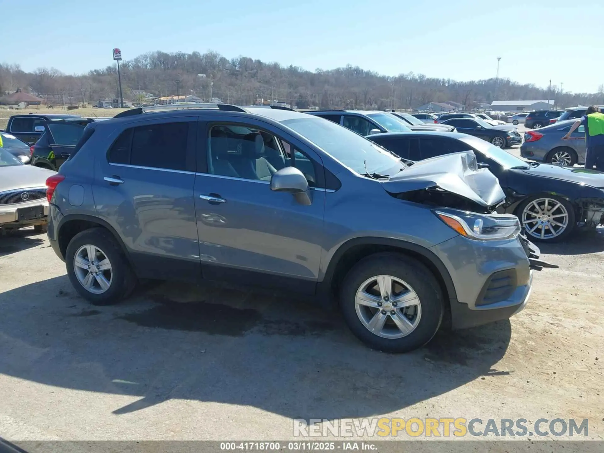 12 Photograph of a damaged car KL7CJPSB1KB901450 CHEVROLET TRAX 2019