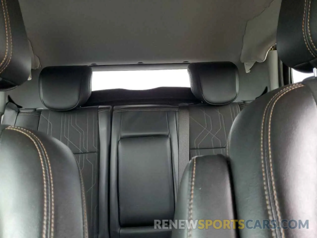 10 Photograph of a damaged car KL7CJPSB1KB926719 CHEVROLET TRAX 2019