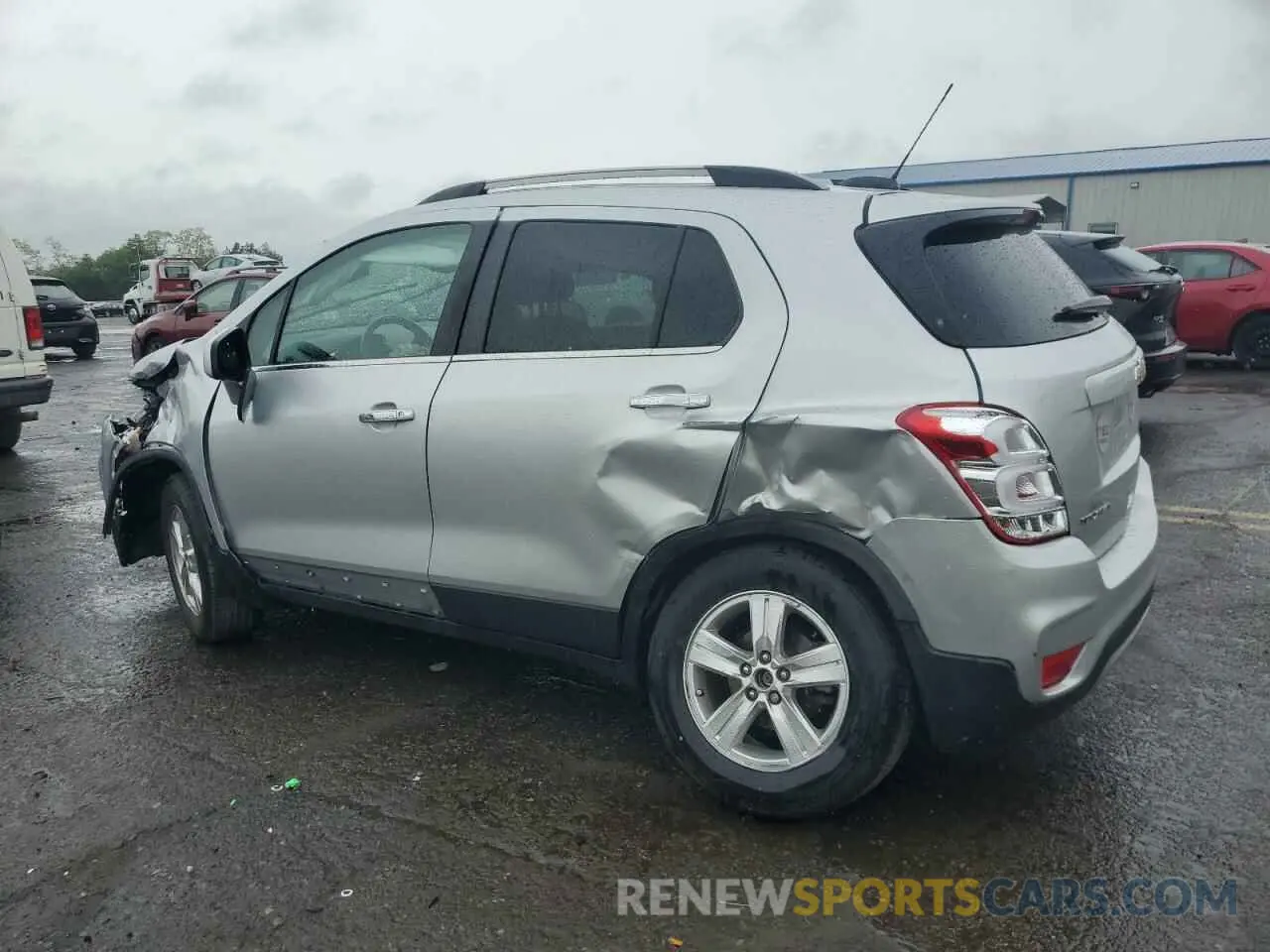 2 Photograph of a damaged car KL7CJPSB2KB882116 CHEVROLET TRAX 2019