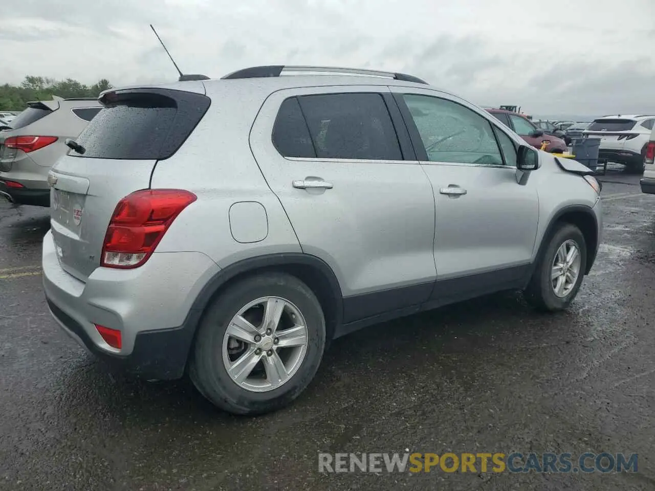 3 Photograph of a damaged car KL7CJPSB2KB882116 CHEVROLET TRAX 2019