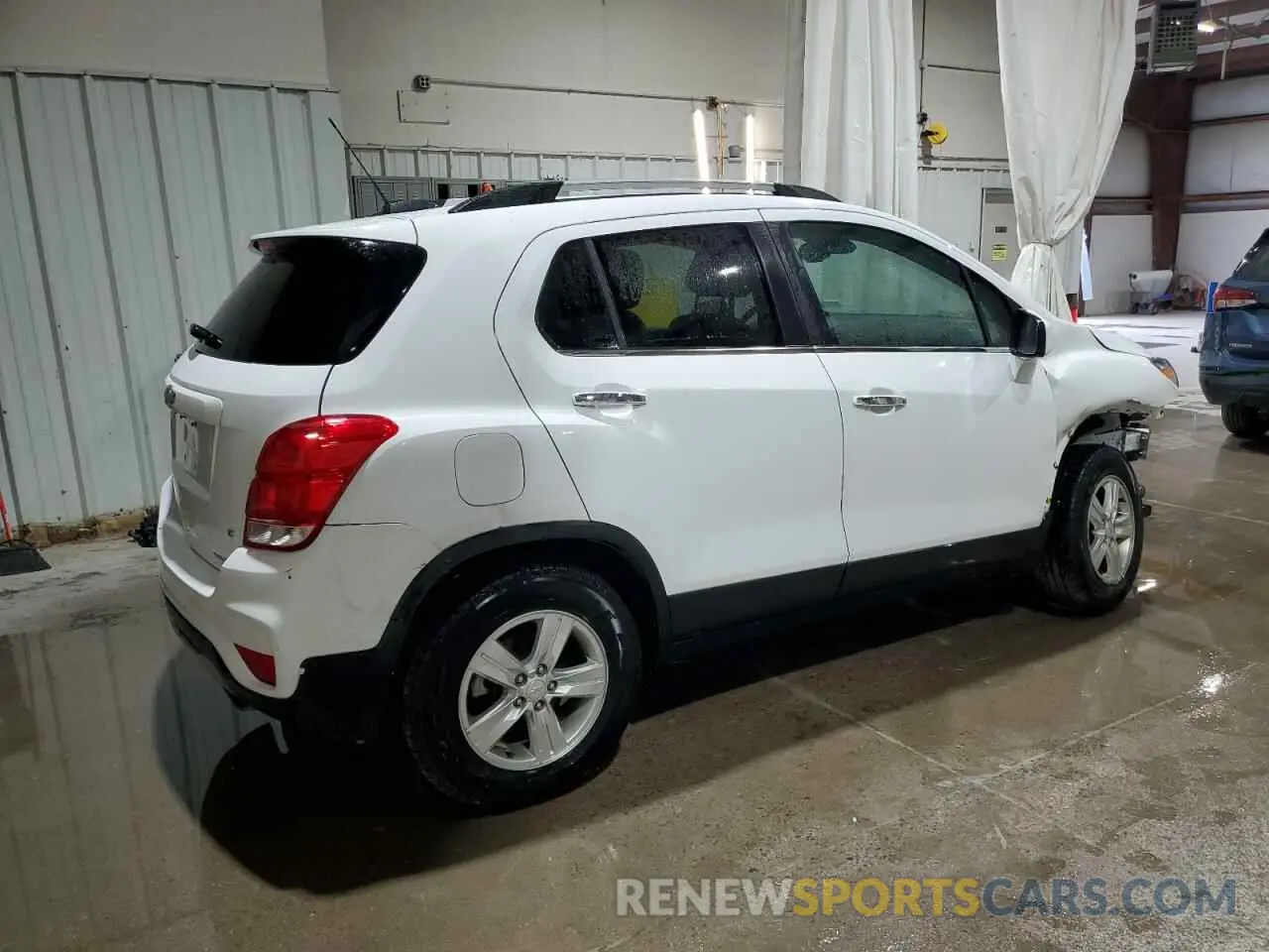 3 Photograph of a damaged car KL7CJPSB2KB925532 CHEVROLET TRAX 2019