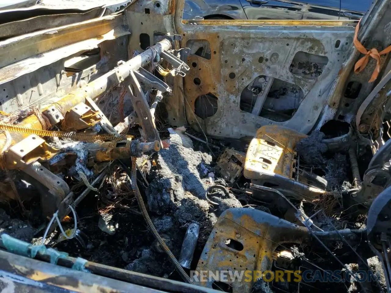 7 Photograph of a damaged car KL7CJPSB2KB925546 CHEVROLET TRAX 2019