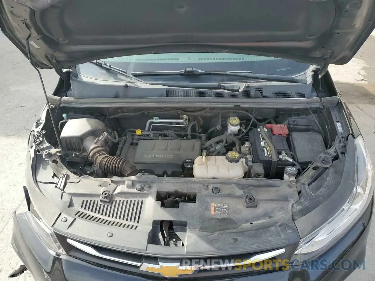 11 Photograph of a damaged car KL7CJPSB3KB743872 CHEVROLET TRAX 2019