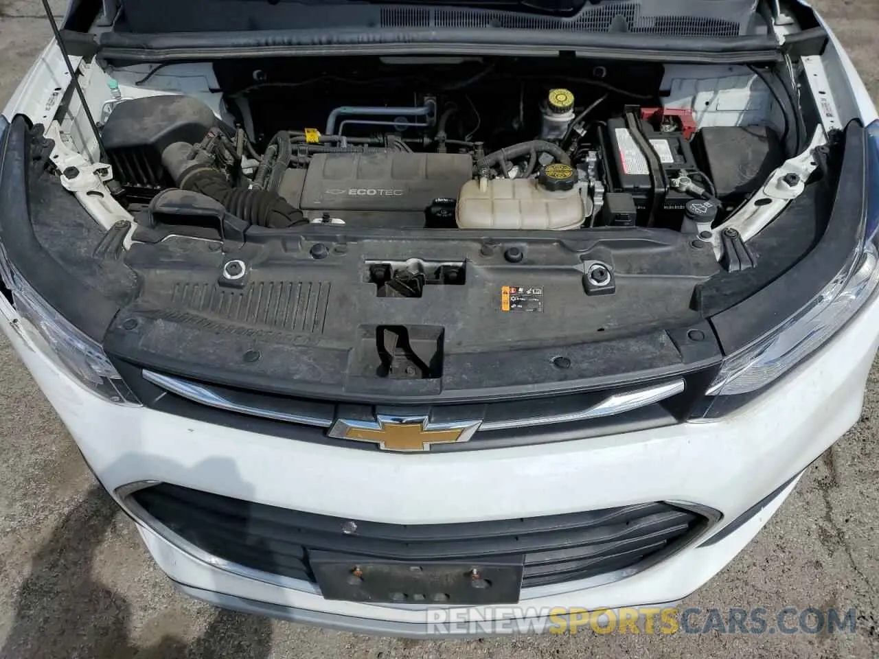 12 Photograph of a damaged car KL7CJPSB3KB923188 CHEVROLET TRAX 2019