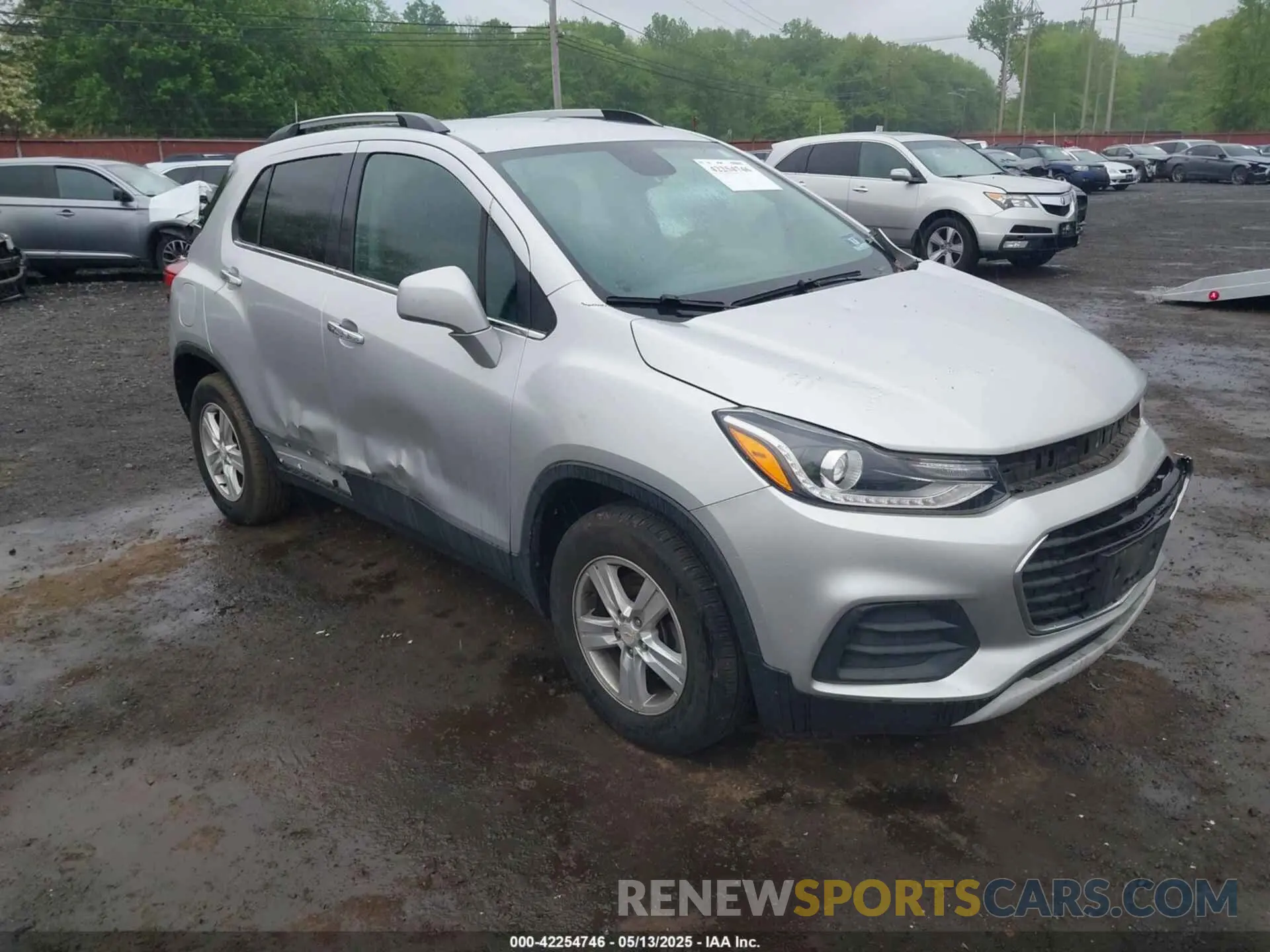 1 Photograph of a damaged car KL7CJPSB4KB806025 CHEVROLET TRAX 2019