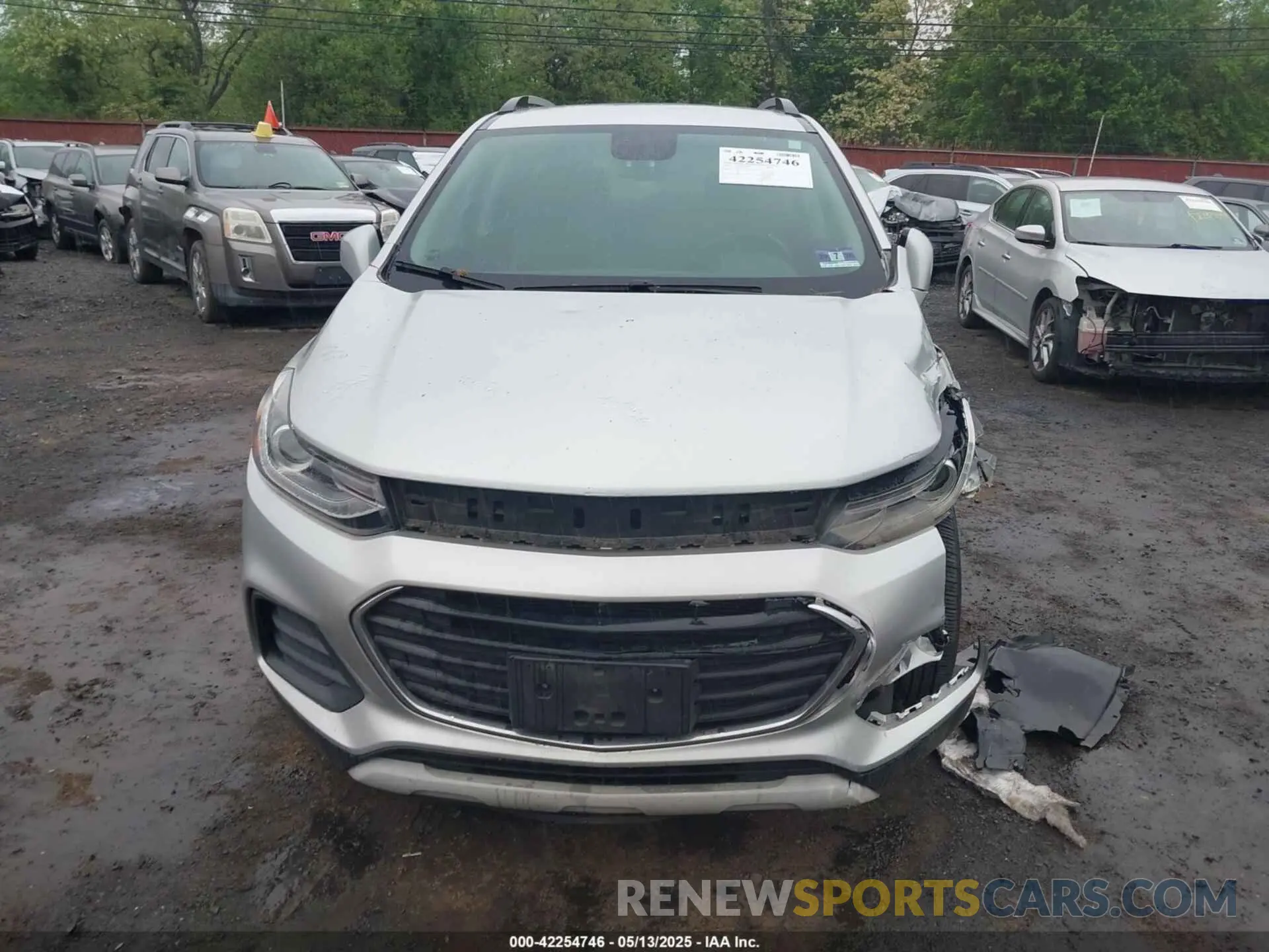 12 Photograph of a damaged car KL7CJPSB4KB806025 CHEVROLET TRAX 2019