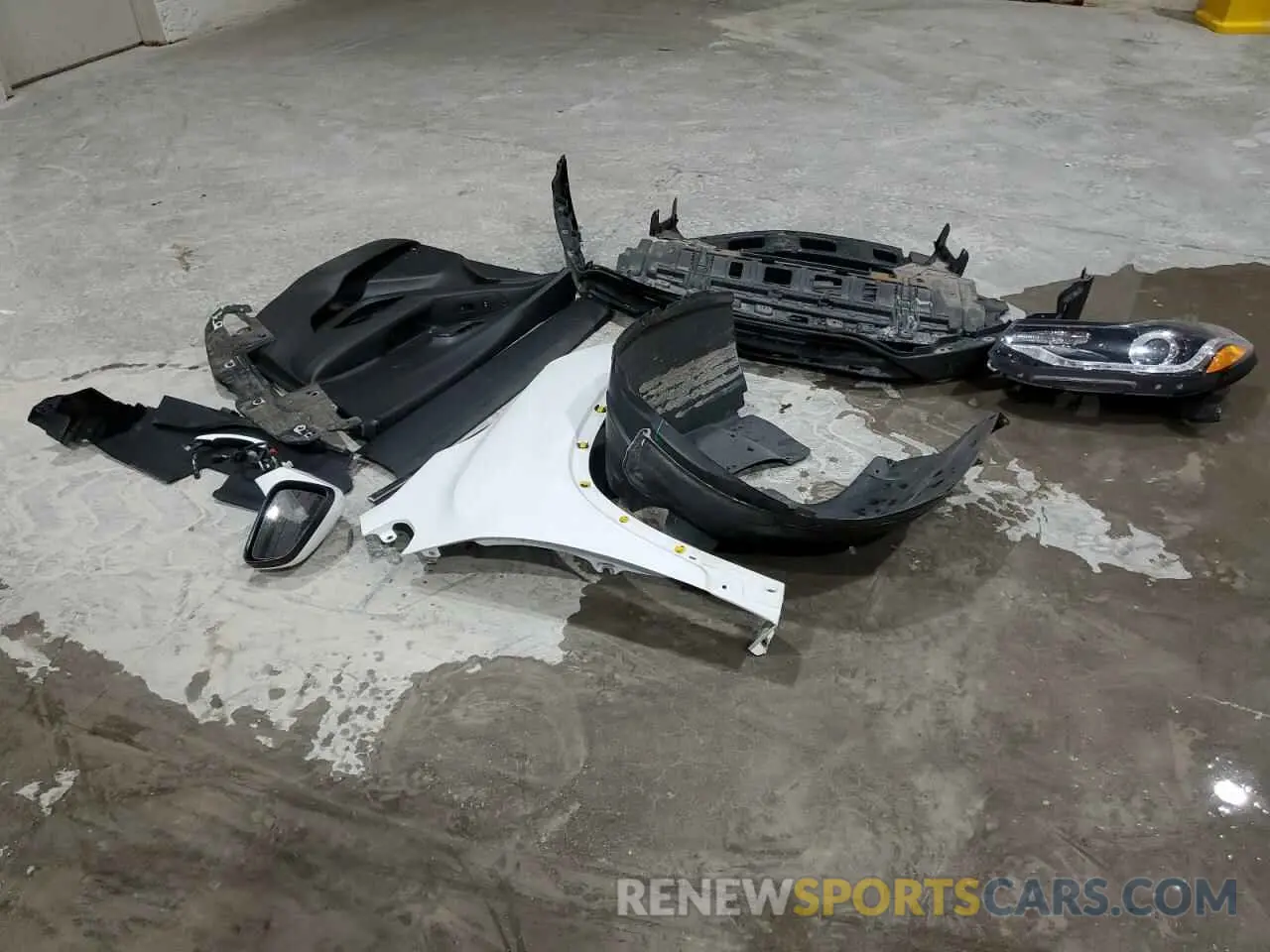 12 Photograph of a damaged car KL7CJPSB4KB931588 CHEVROLET TRAX 2019