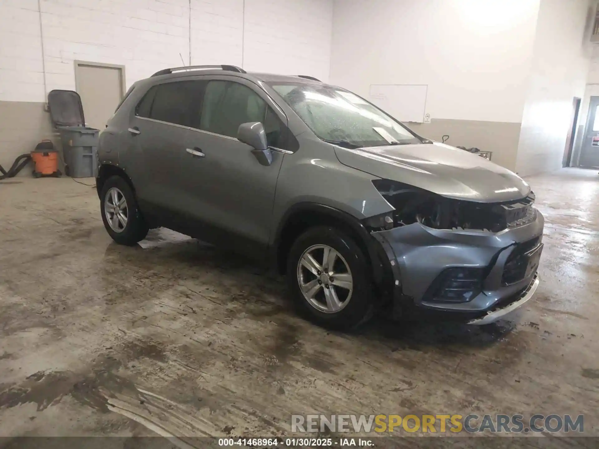 1 Photograph of a damaged car KL7CJPSB5KB923791 CHEVROLET TRAX 2019