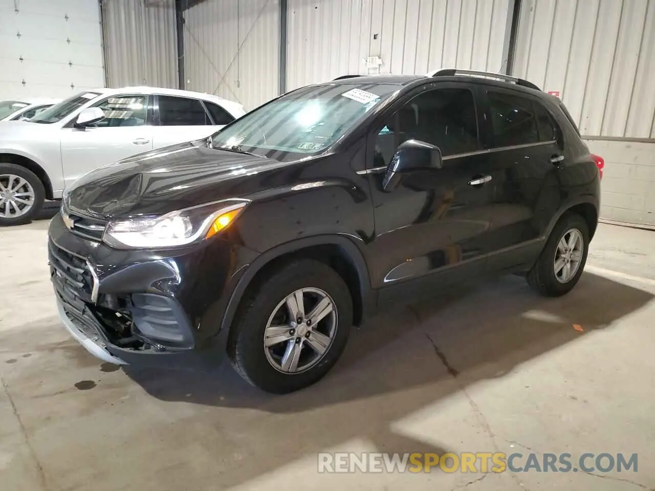 1 Photograph of a damaged car KL7CJPSB5KB924133 CHEVROLET TRAX 2019