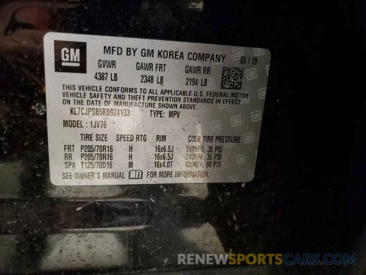 13 Photograph of a damaged car KL7CJPSB5KB924133 CHEVROLET TRAX 2019