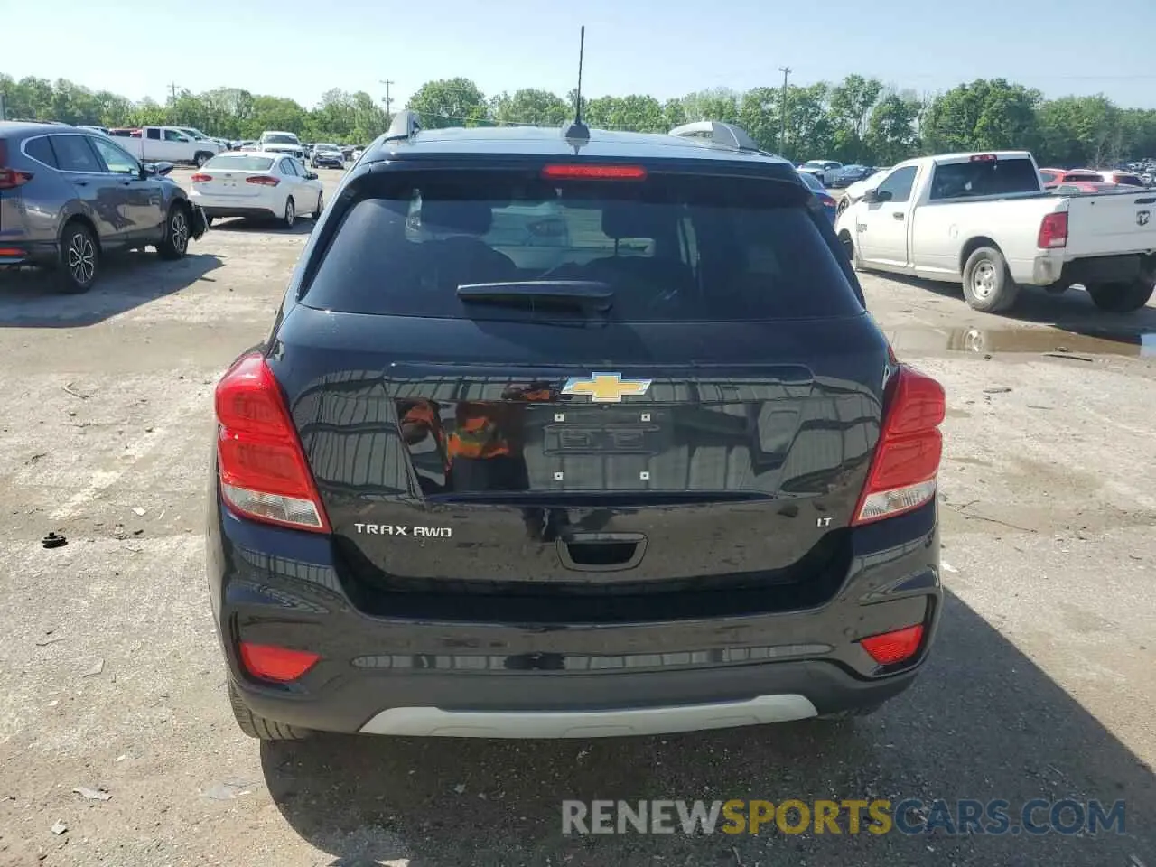 6 Photograph of a damaged car KL7CJPSB6KB815194 CHEVROLET TRAX 2019