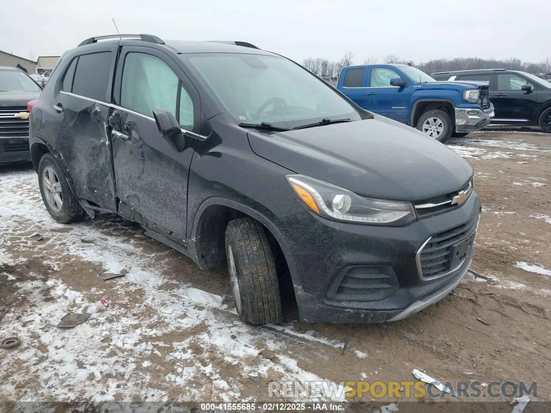 1 Photograph of a damaged car KL7CJPSB6KB873807 CHEVROLET TRAX 2019