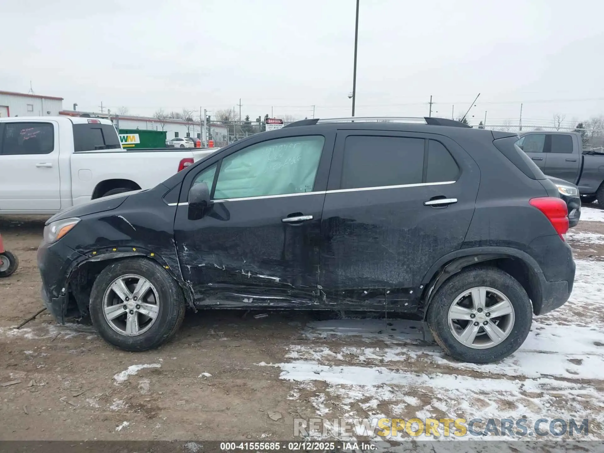 14 Photograph of a damaged car KL7CJPSB6KB873807 CHEVROLET TRAX 2019