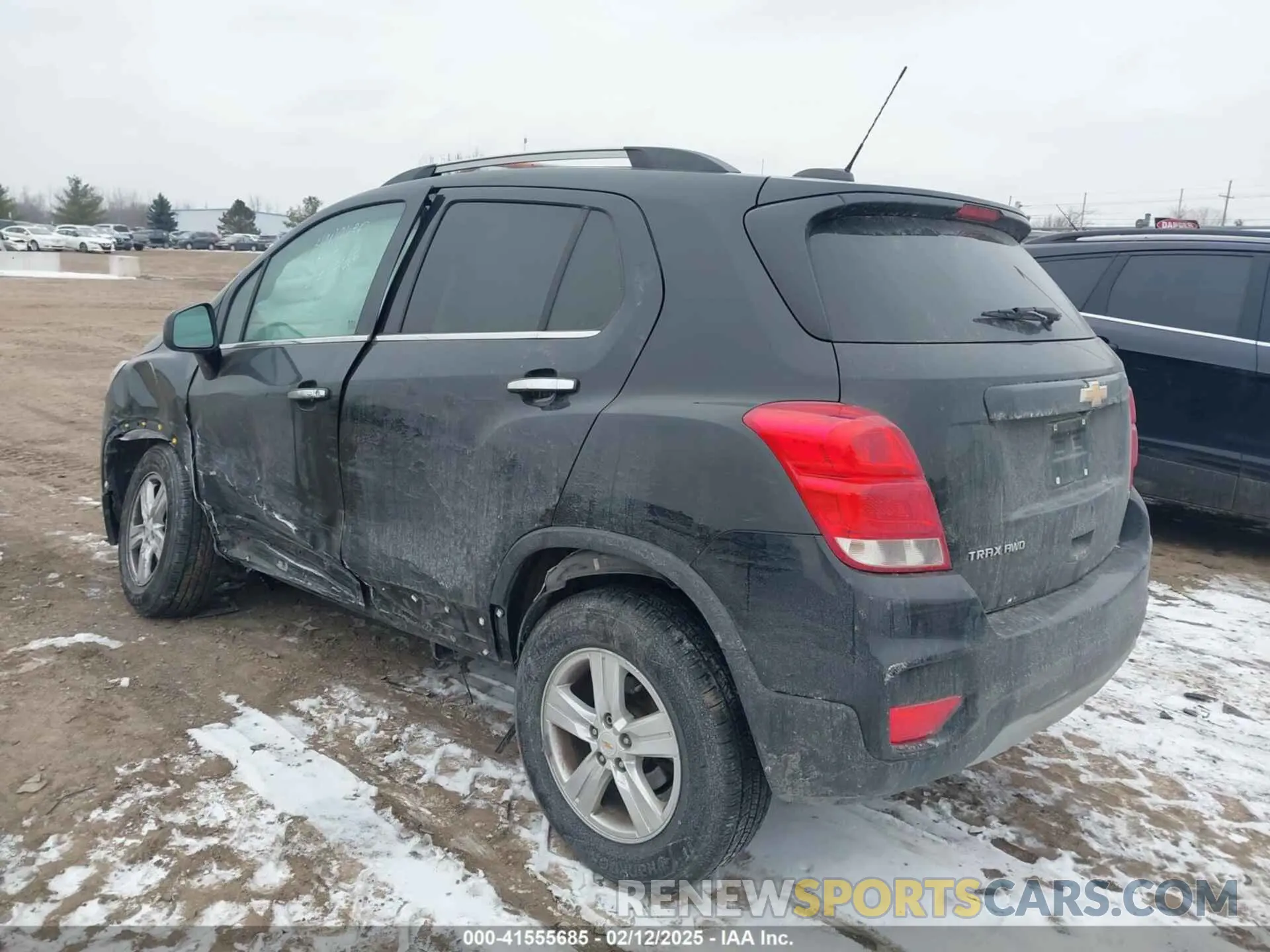 3 Photograph of a damaged car KL7CJPSB6KB873807 CHEVROLET TRAX 2019