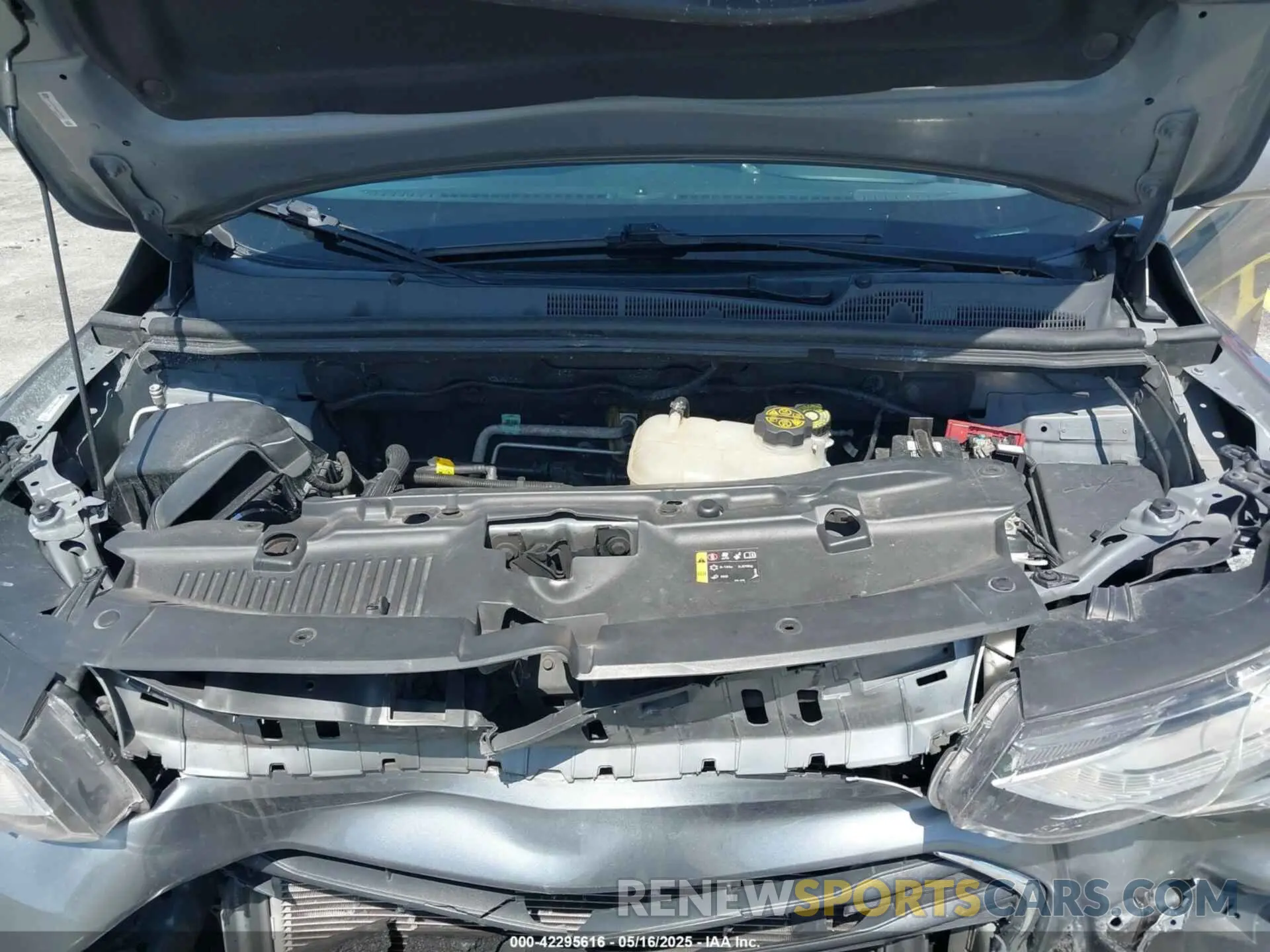 10 Photograph of a damaged car KL7CJPSB6KB879252 CHEVROLET TRAX 2019