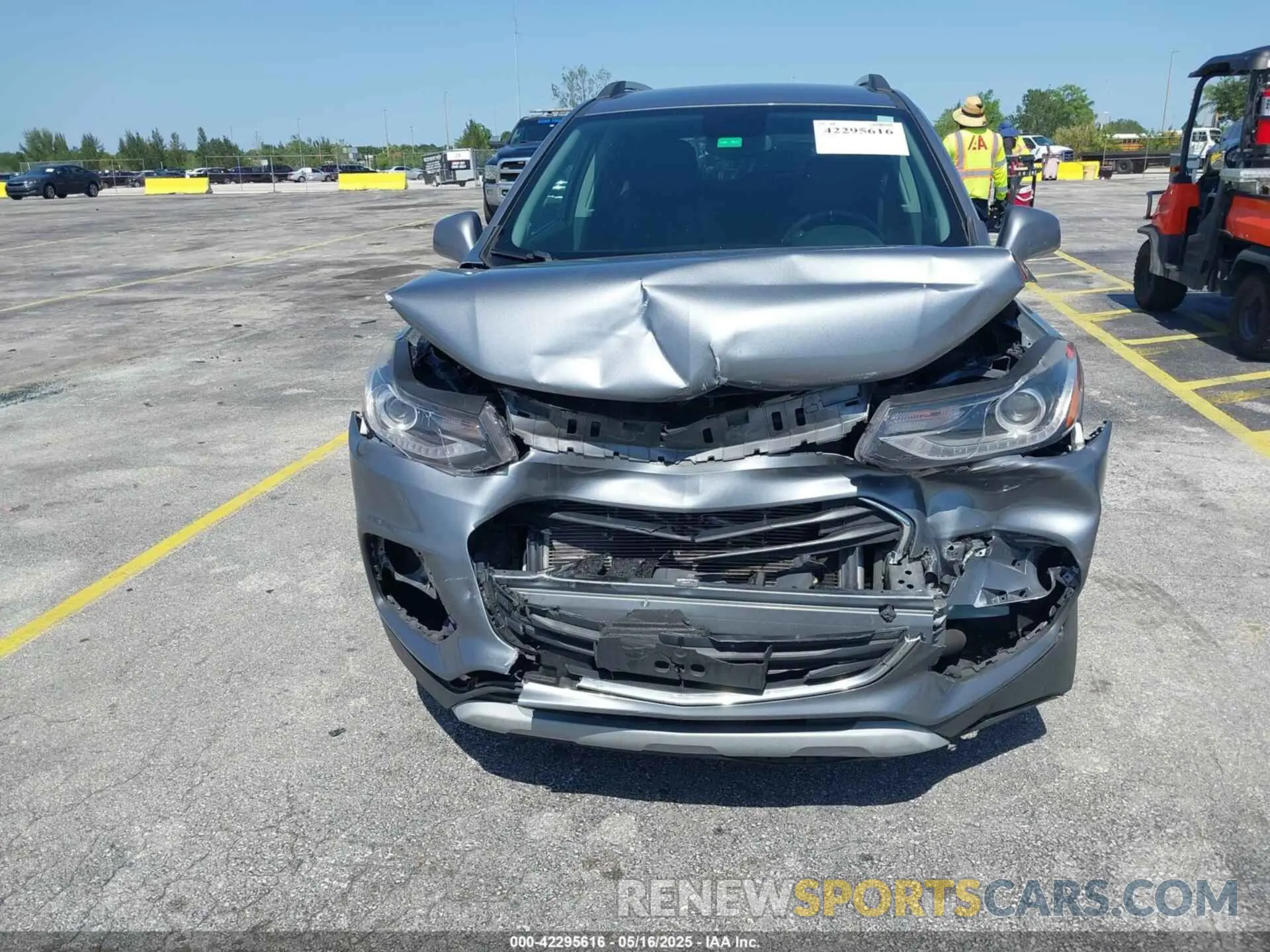 6 Photograph of a damaged car KL7CJPSB6KB879252 CHEVROLET TRAX 2019