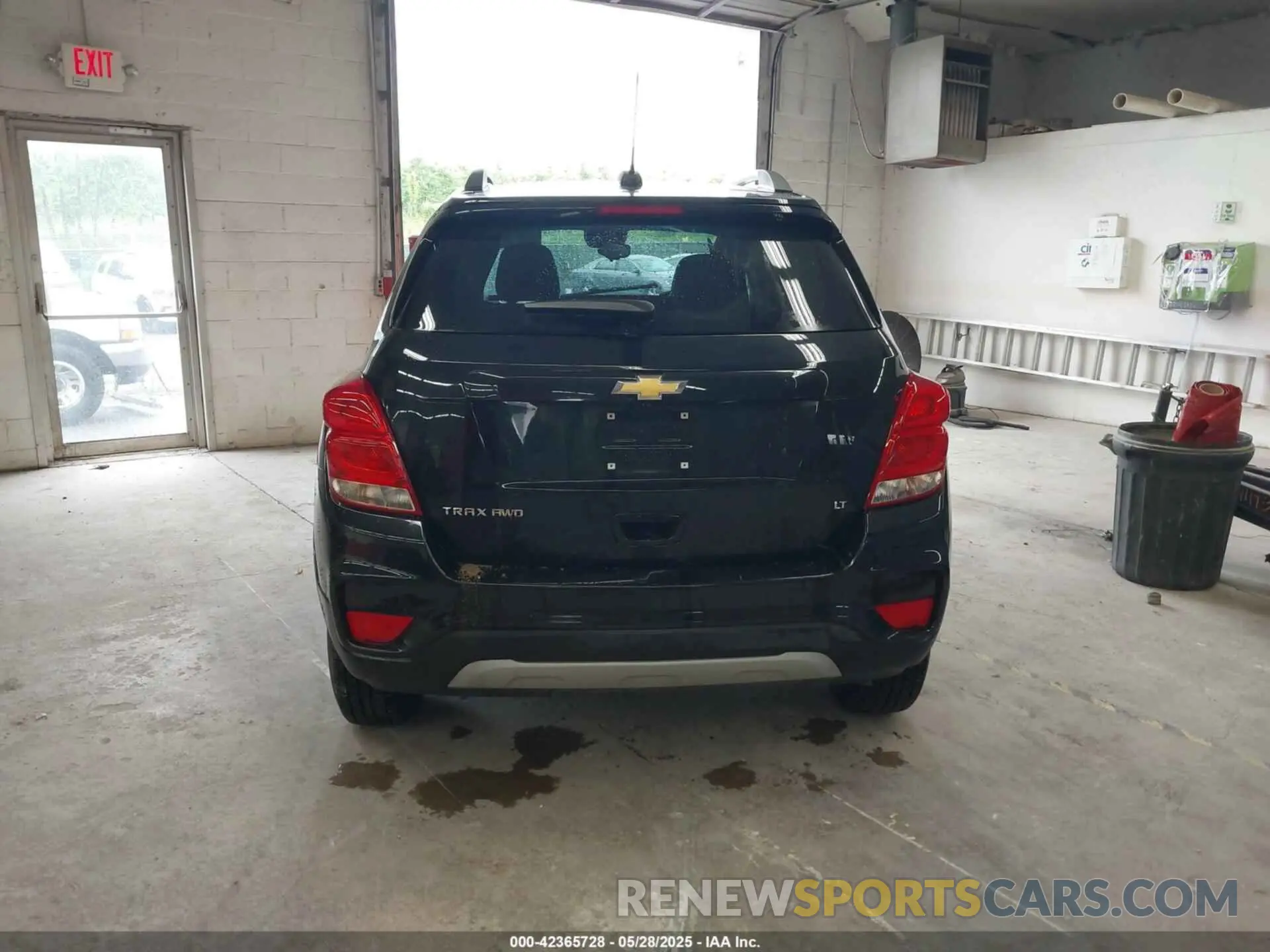 16 Photograph of a damaged car KL7CJPSB7KB926482 CHEVROLET TRAX 2019