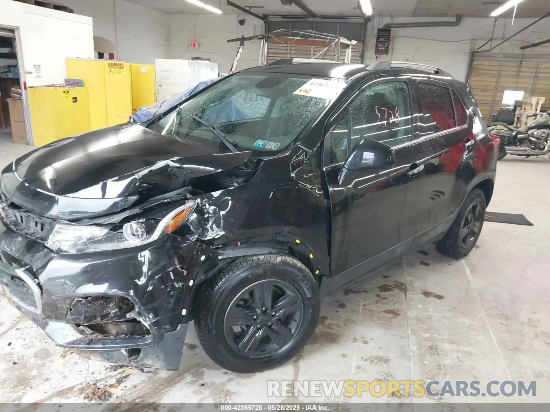 2 Photograph of a damaged car KL7CJPSB7KB926482 CHEVROLET TRAX 2019