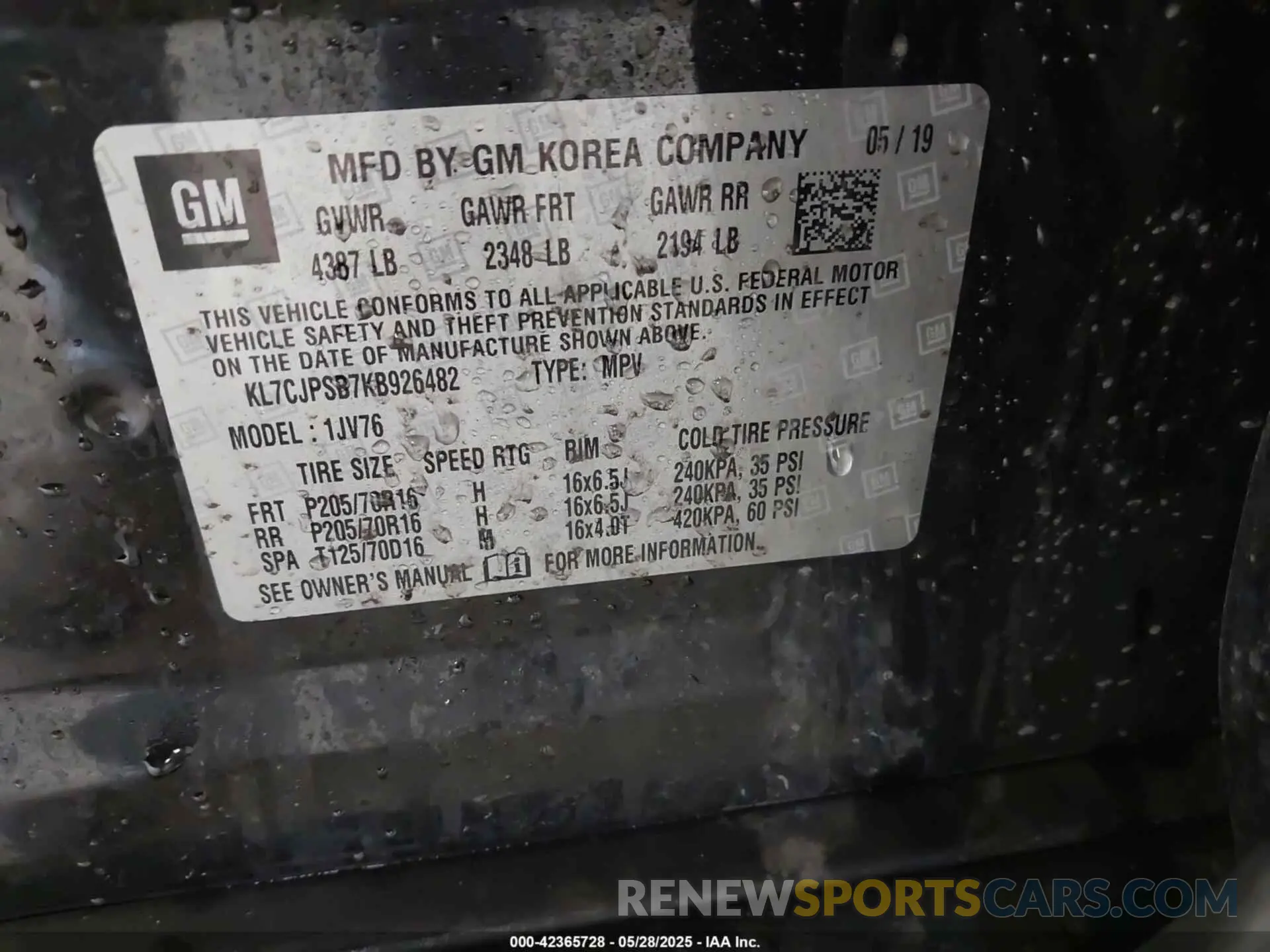 9 Photograph of a damaged car KL7CJPSB7KB926482 CHEVROLET TRAX 2019