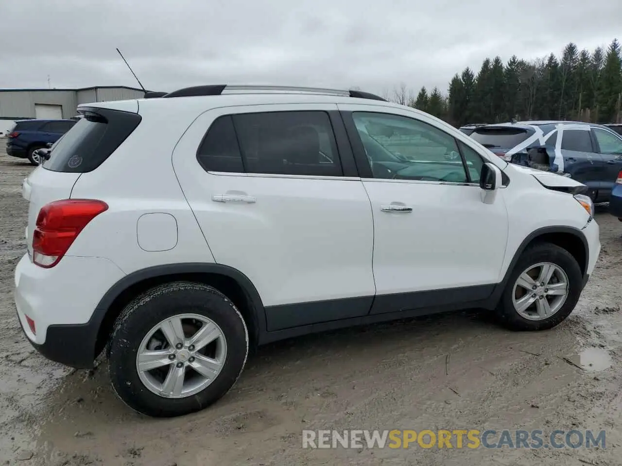 3 Photograph of a damaged car KL7CJPSB7KB927261 CHEVROLET TRAX 2019