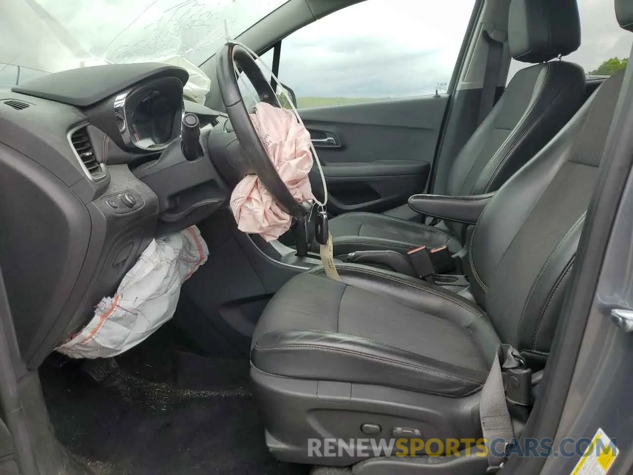 7 Photograph of a damaged car KL7CJPSB7KB937434 CHEVROLET TRAX 2019