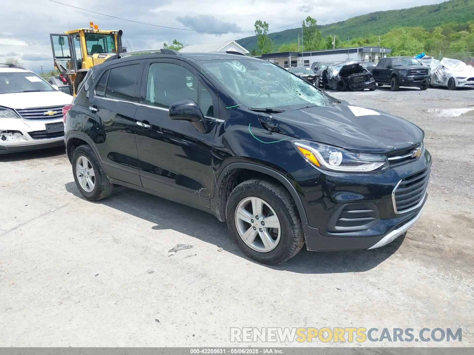 1 Photograph of a damaged car KL7CJPSB8KB901218 CHEVROLET TRAX 2019