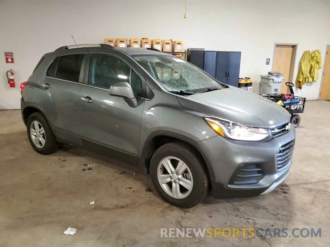 4 Photograph of a damaged car KL7CJPSB9KB810197 CHEVROLET TRAX 2019