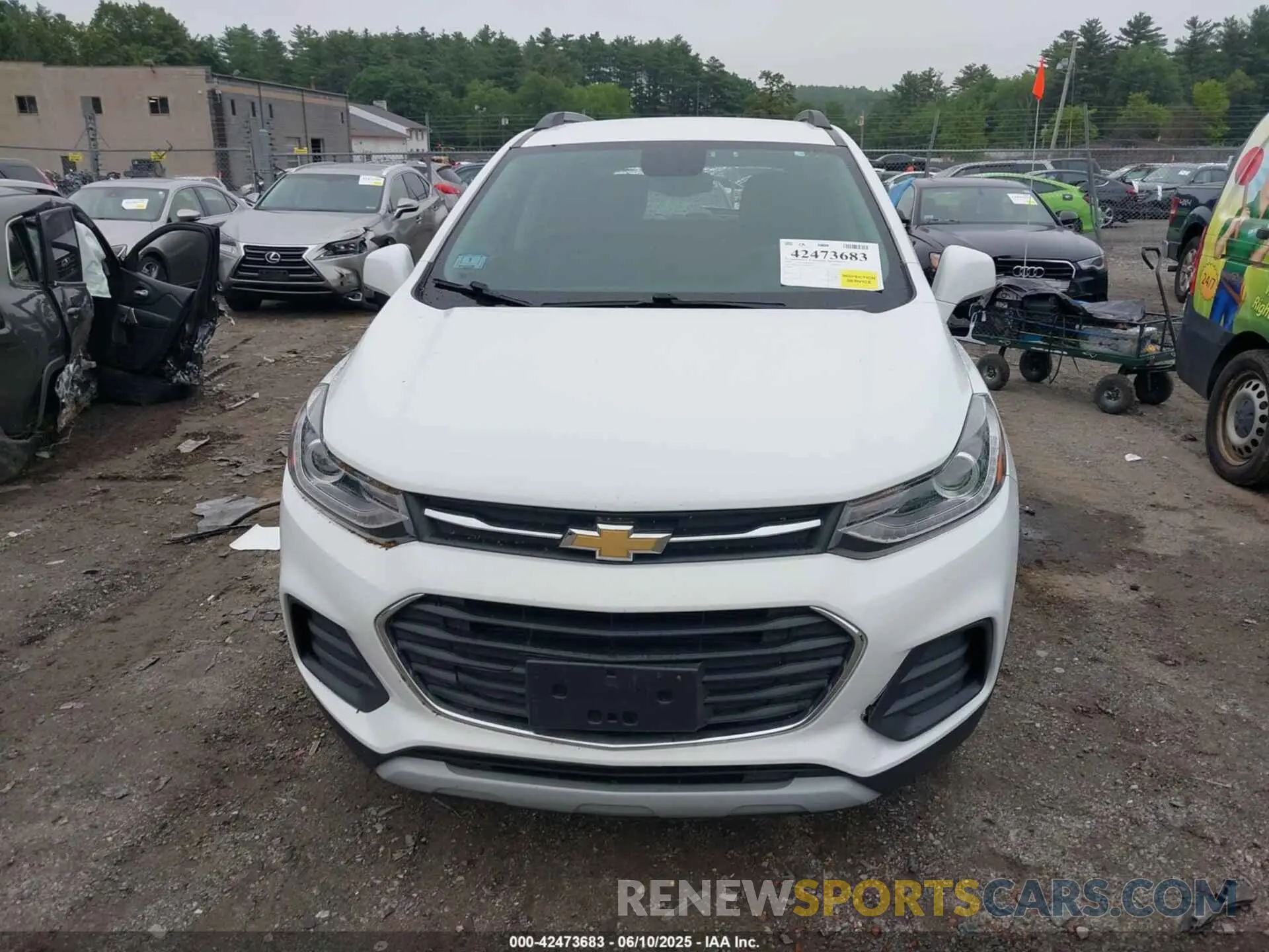 12 Photograph of a damaged car KL7CJPSB9KB907030 CHEVROLET TRAX 2019