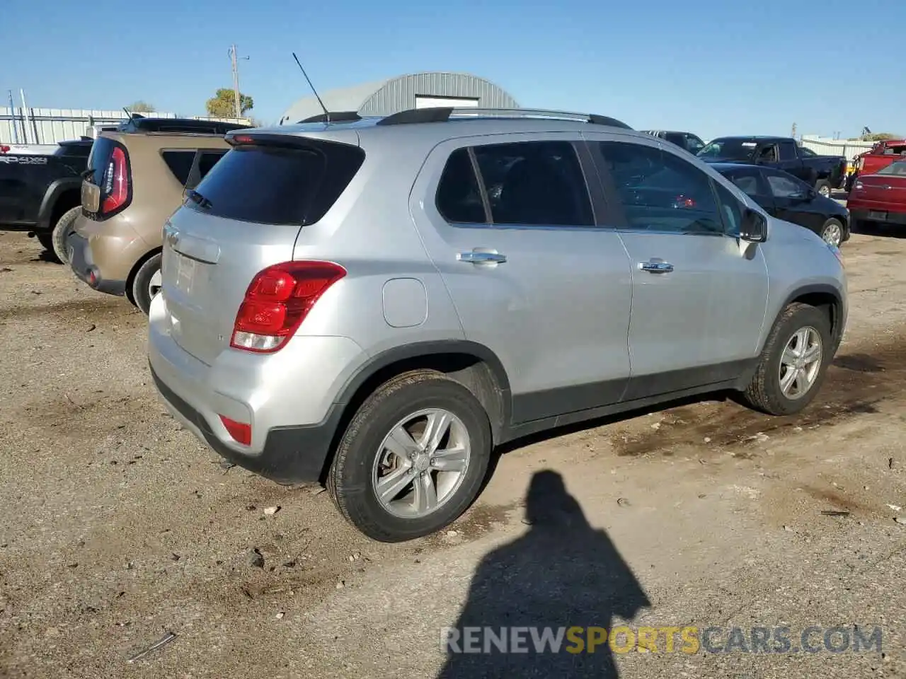 3 Photograph of a damaged car KL7CJPSBXKB918070 CHEVROLET TRAX 2019