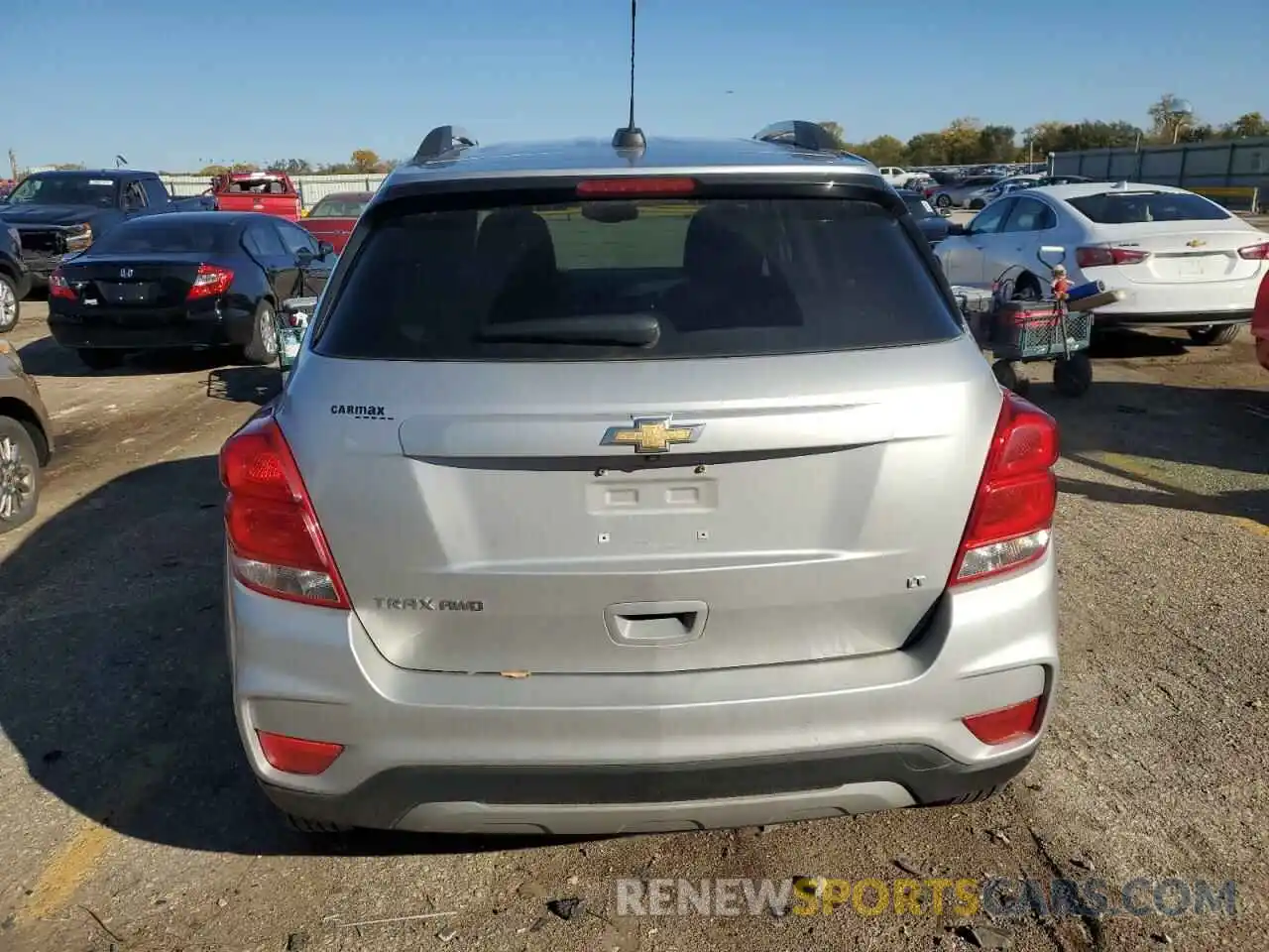 6 Photograph of a damaged car KL7CJPSBXKB918070 CHEVROLET TRAX 2019