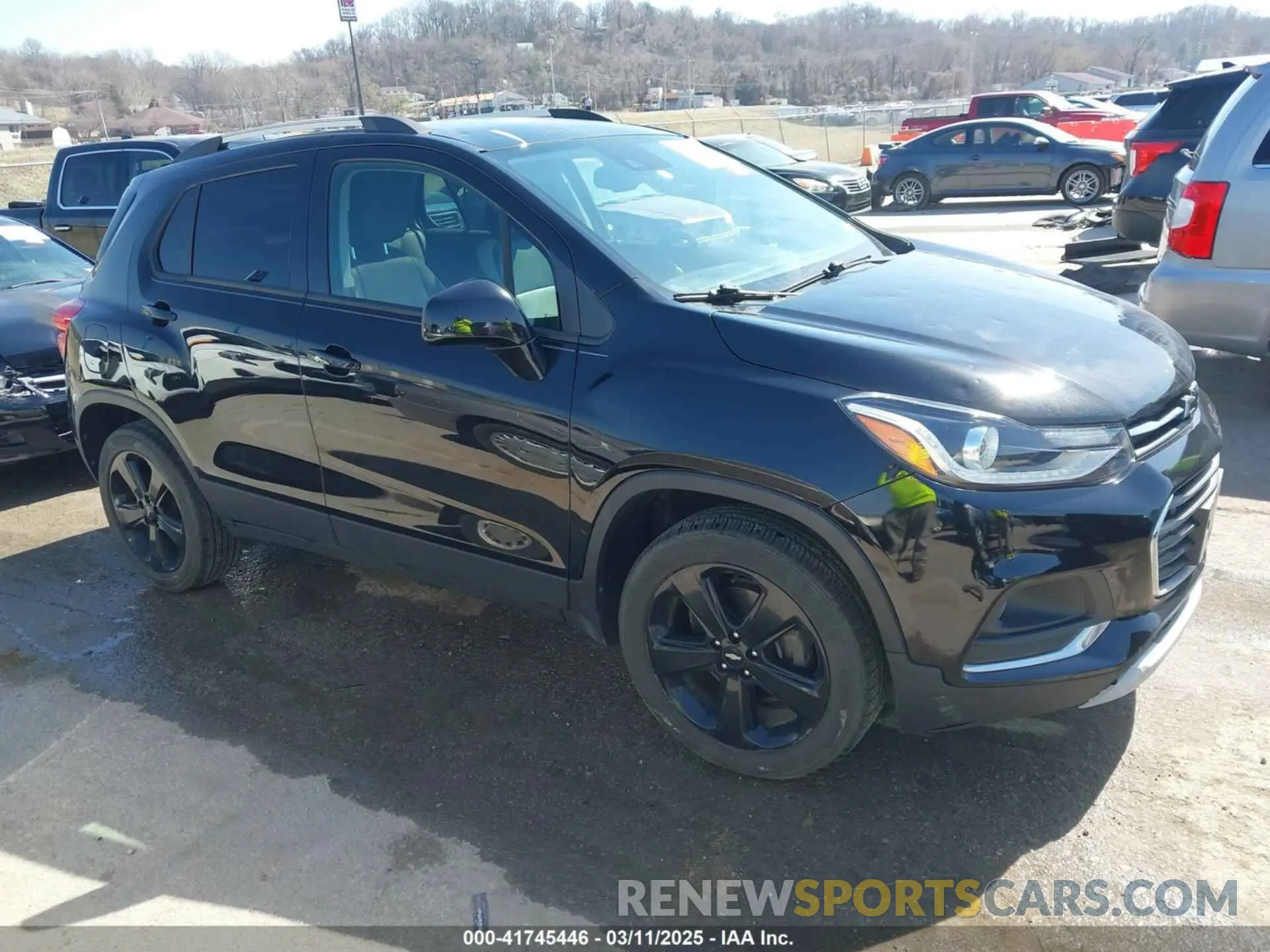 1 Photograph of a damaged car KL7CJRSB7KB854727 CHEVROLET TRAX 2019