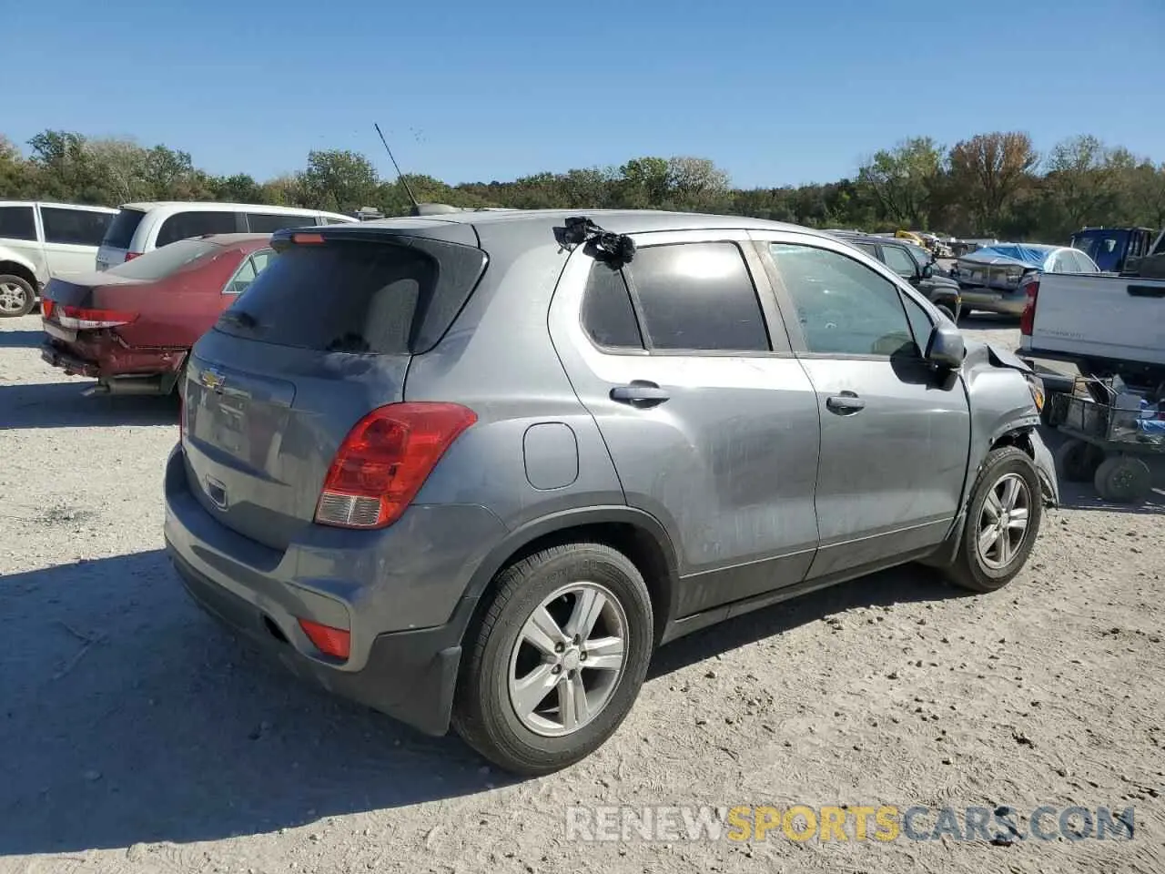 3 Photograph of a damaged car 3GNCJKSB0LL156848 CHEVROLET TRAX 2020