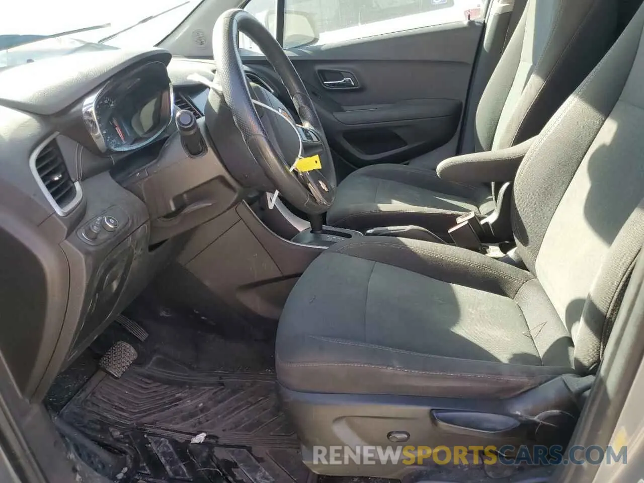 7 Photograph of a damaged car 3GNCJKSB0LL156848 CHEVROLET TRAX 2020