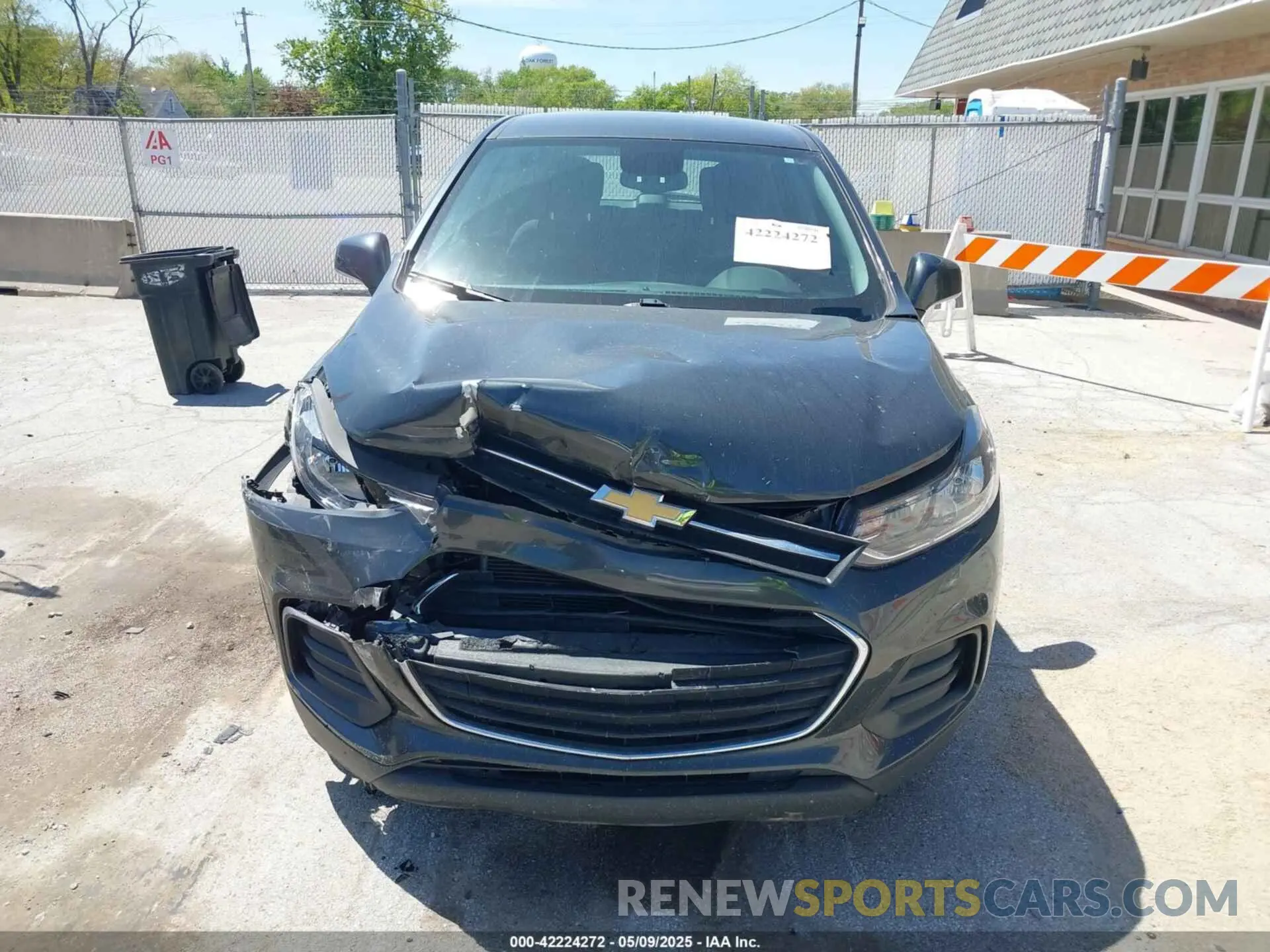 13 Photograph of a damaged car 3GNCJKSB0LL206339 CHEVROLET TRAX 2020