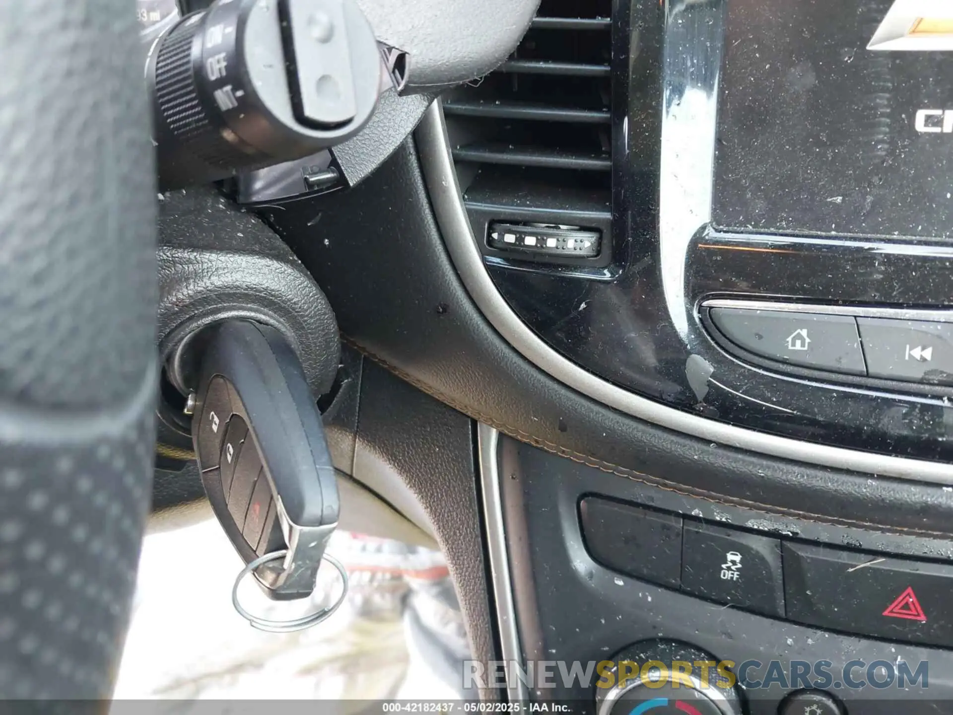 11 Photograph of a damaged car 3GNCJKSB0LL247795 CHEVROLET TRAX 2020