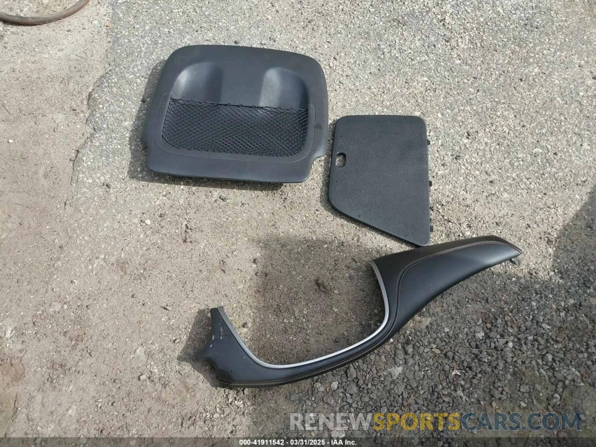 11 Photograph of a damaged car 3GNCJKSB0LL272356 CHEVROLET TRAX 2020