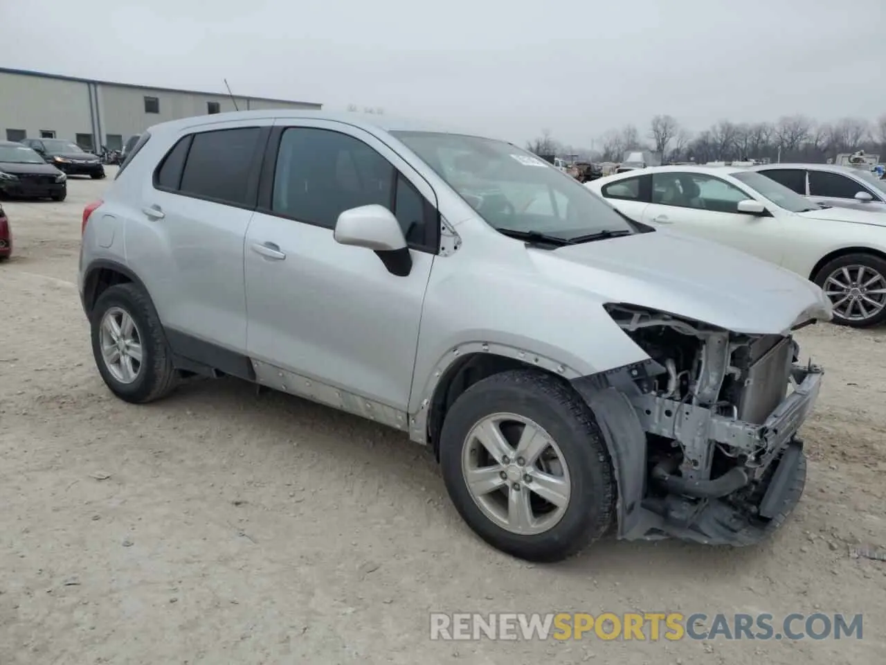 4 Photograph of a damaged car 3GNCJKSB0LL334161 CHEVROLET TRAX 2020