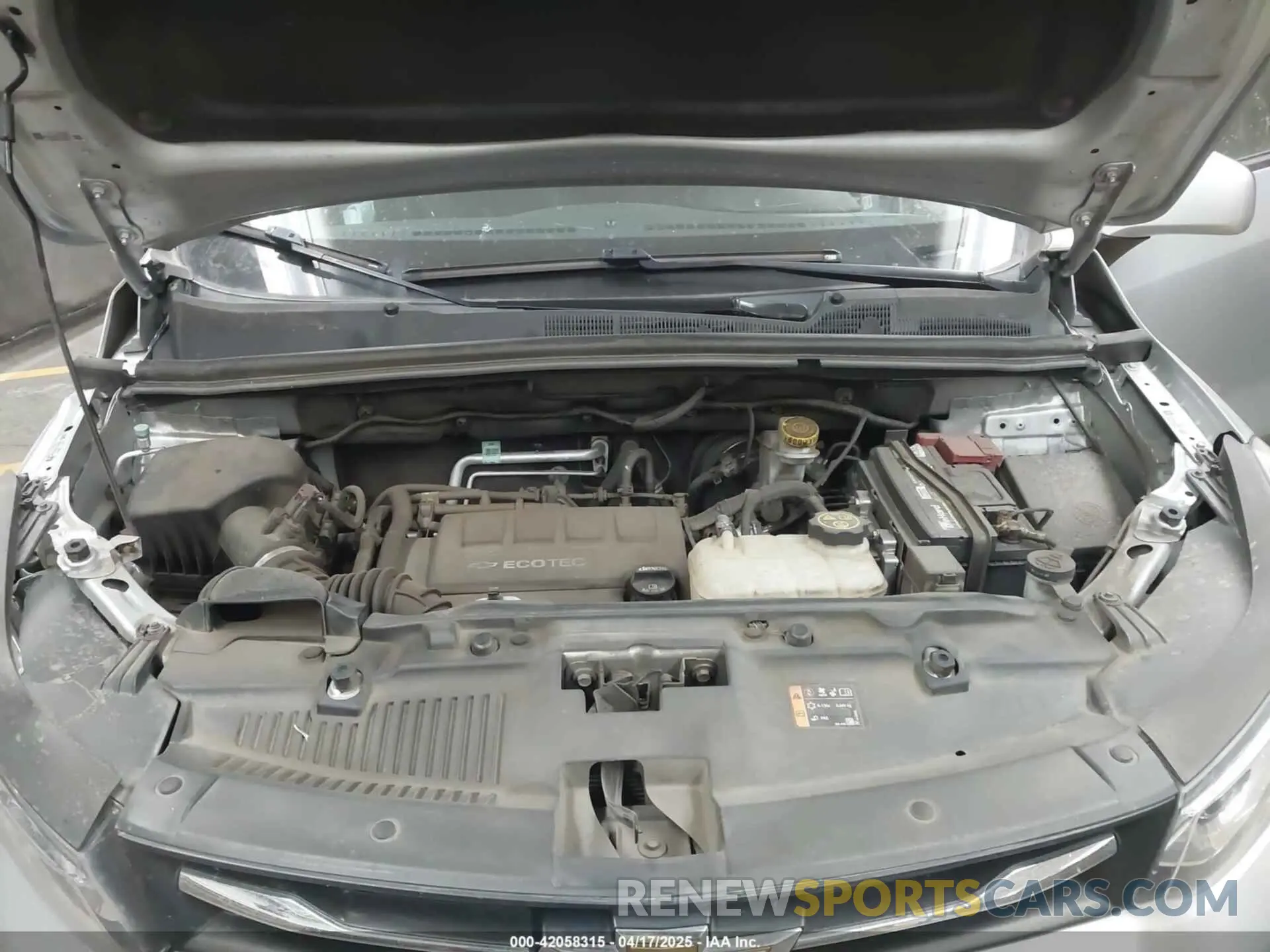 10 Photograph of a damaged car 3GNCJKSB1LL137936 CHEVROLET TRAX 2020