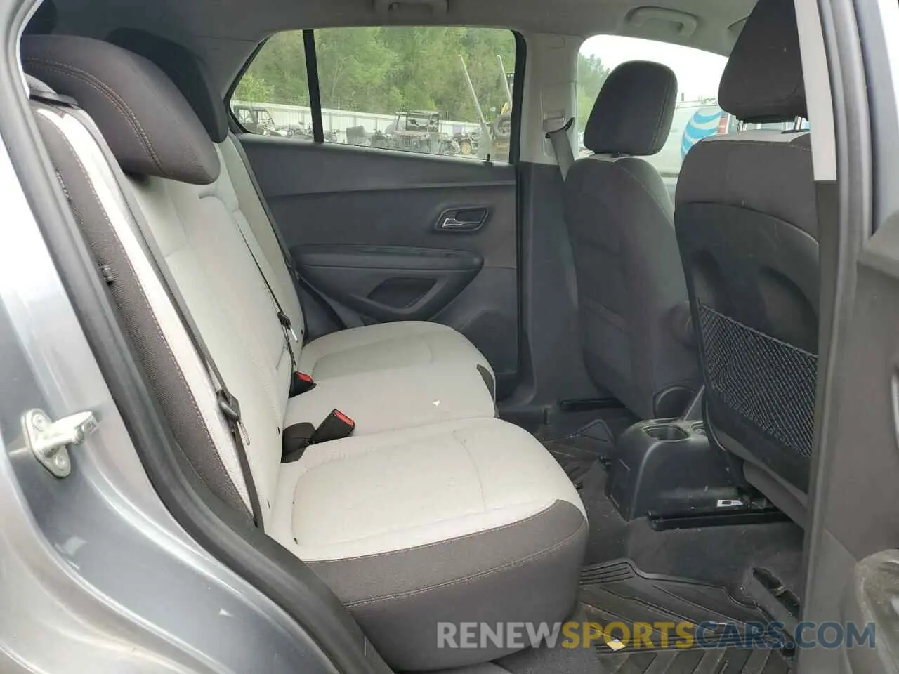10 Photograph of a damaged car 3GNCJKSB1LL138343 CHEVROLET TRAX 2020