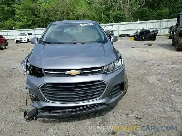 11 Photograph of a damaged car 3GNCJKSB1LL138343 CHEVROLET TRAX 2020